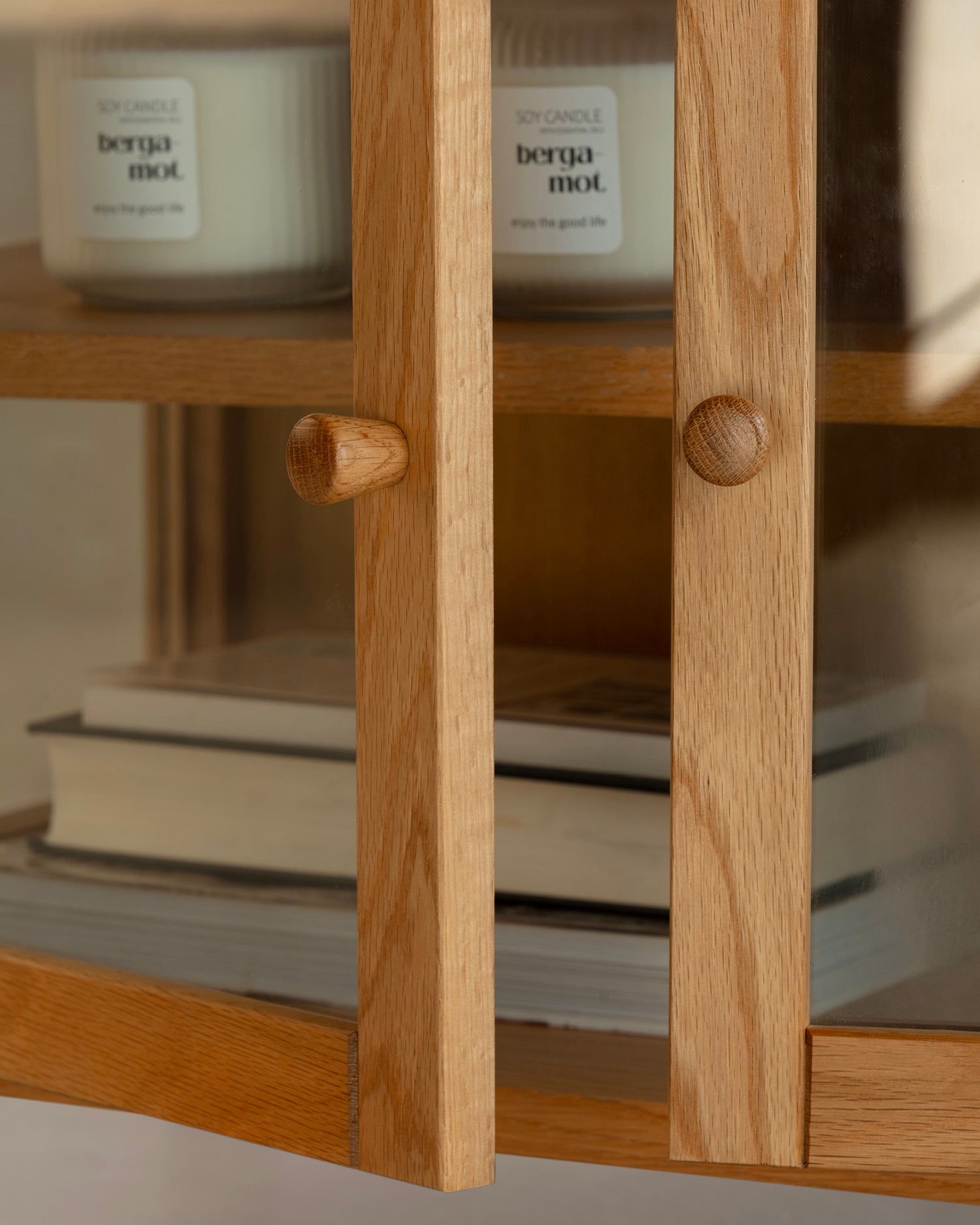 Mobile tv in legno di rovere con ante in vetro Ceci - Legno/Vetro
