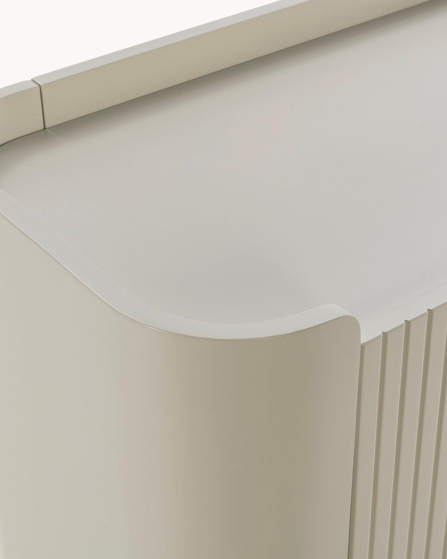 Credenza alta Willa
