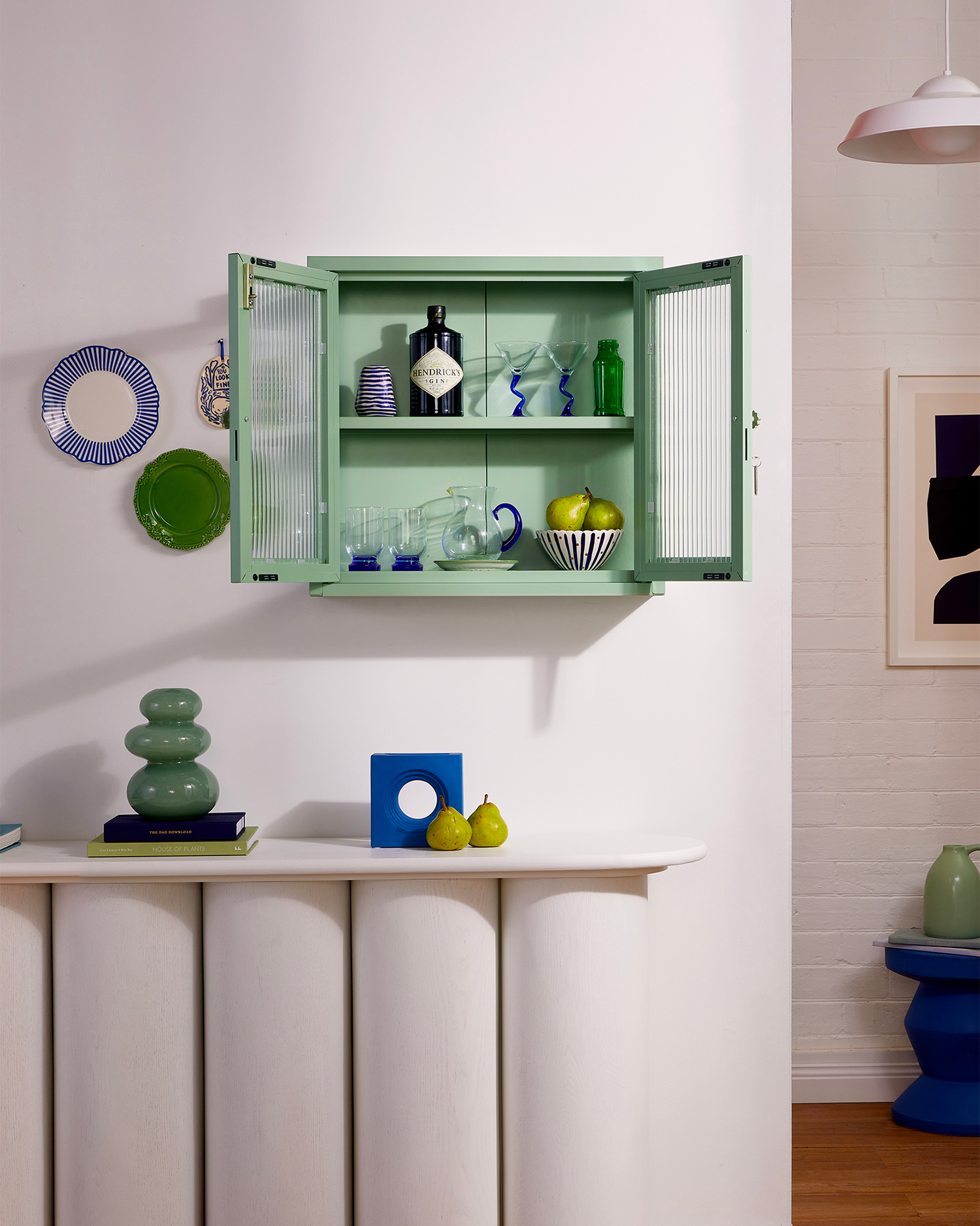 Vetrinetta da parete in metallo e vetro The Kit