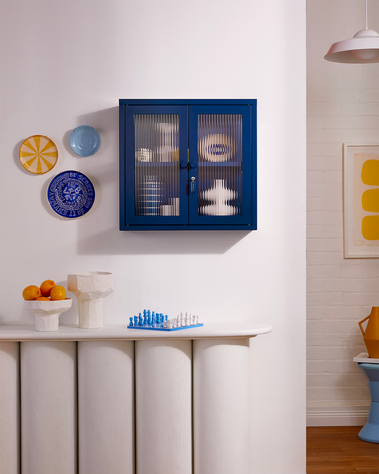 Vetrinetta da parete in metallo e vetro The Kit