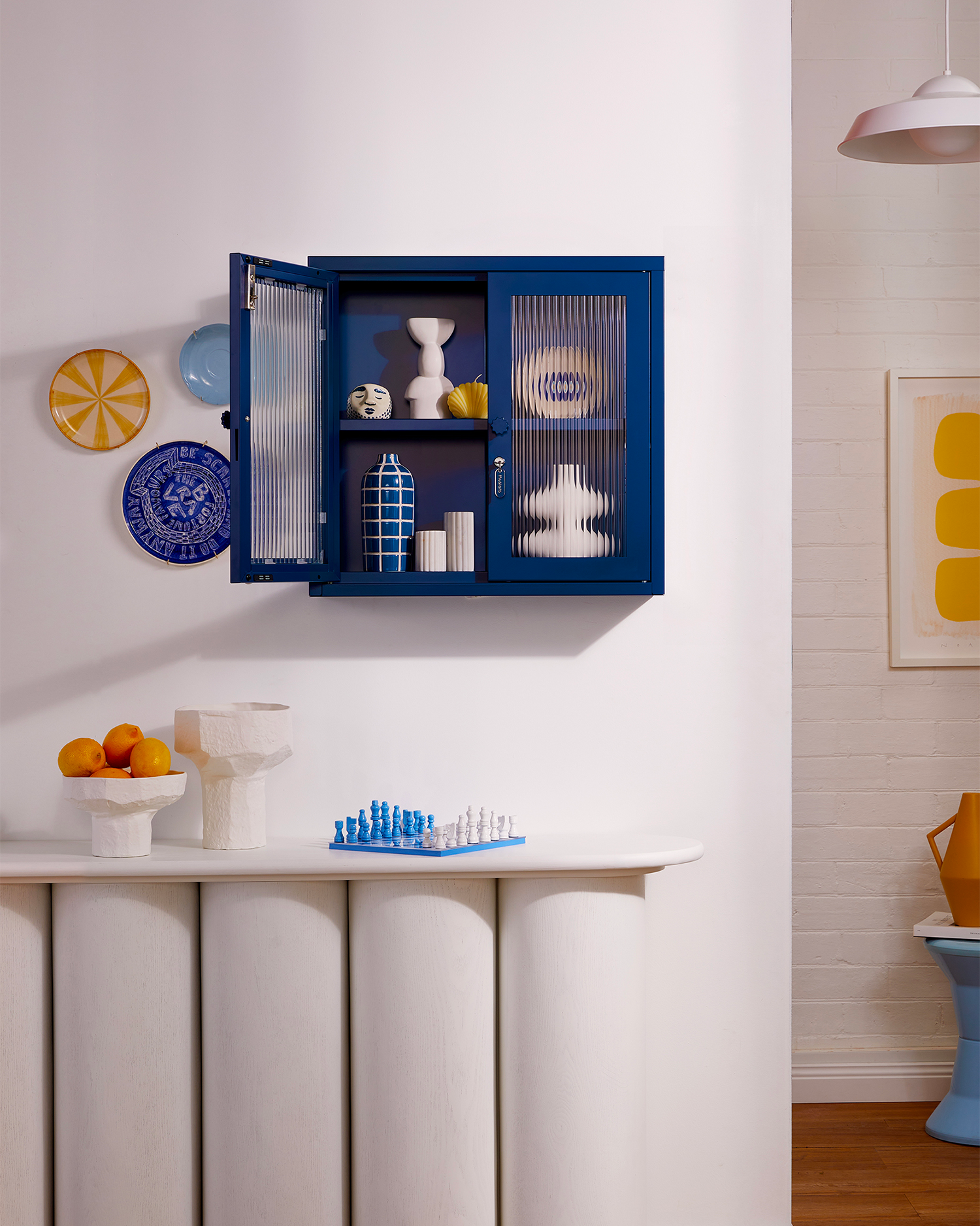 Vetrinetta da parete in metallo e vetro The Kit