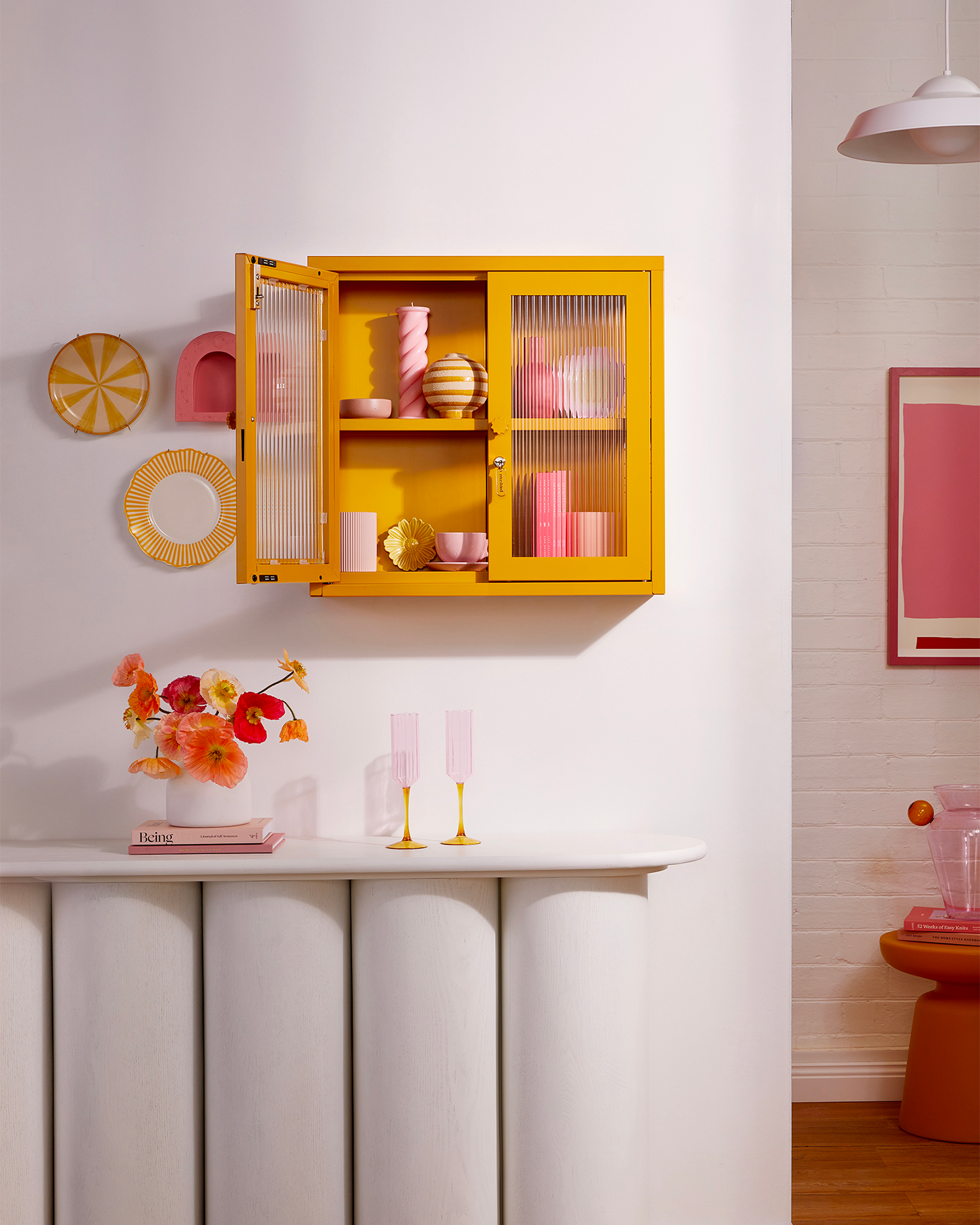 Vetrinetta da parete in metallo e vetro The Kit