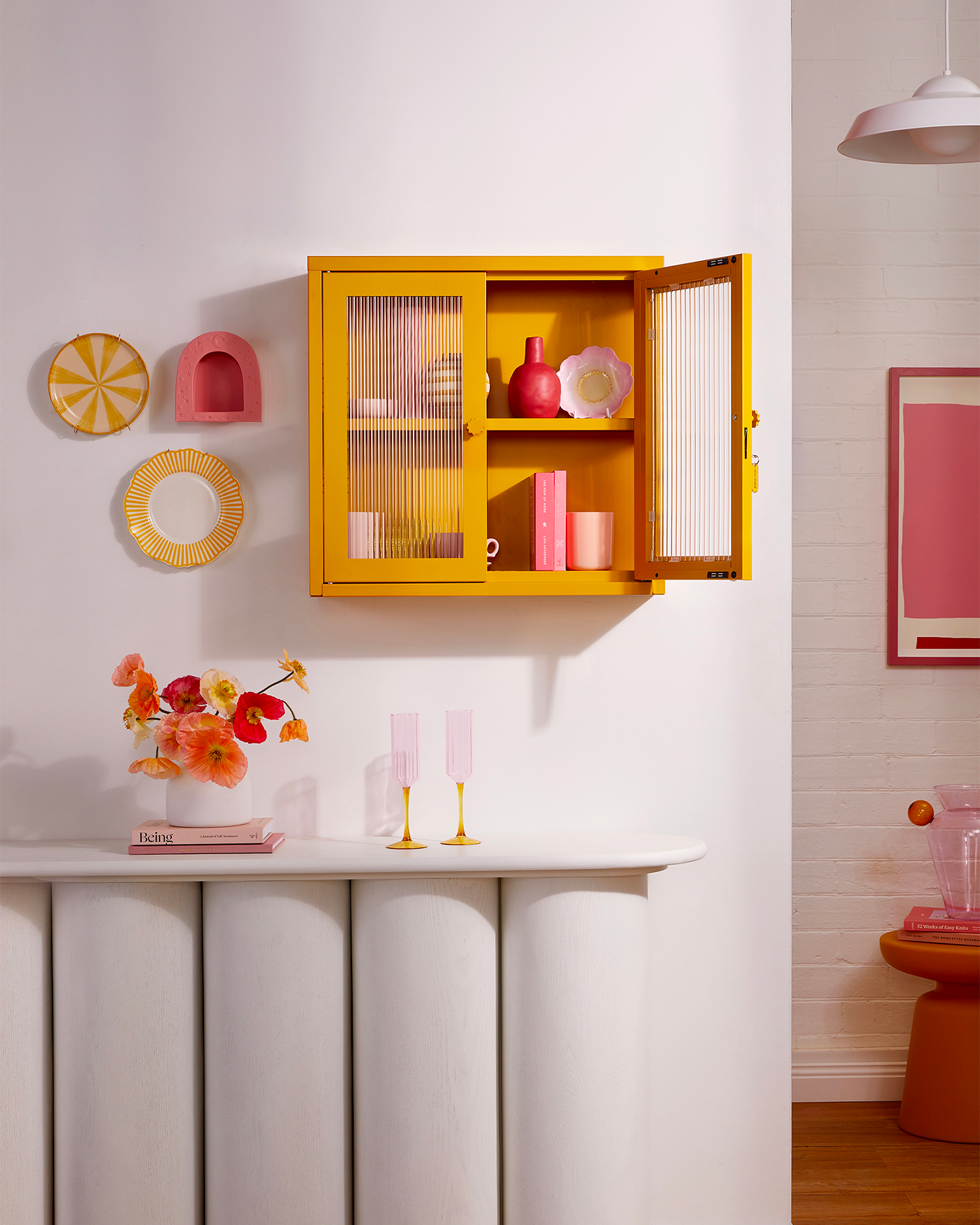 Vetrinetta da parete in metallo e vetro The Kit