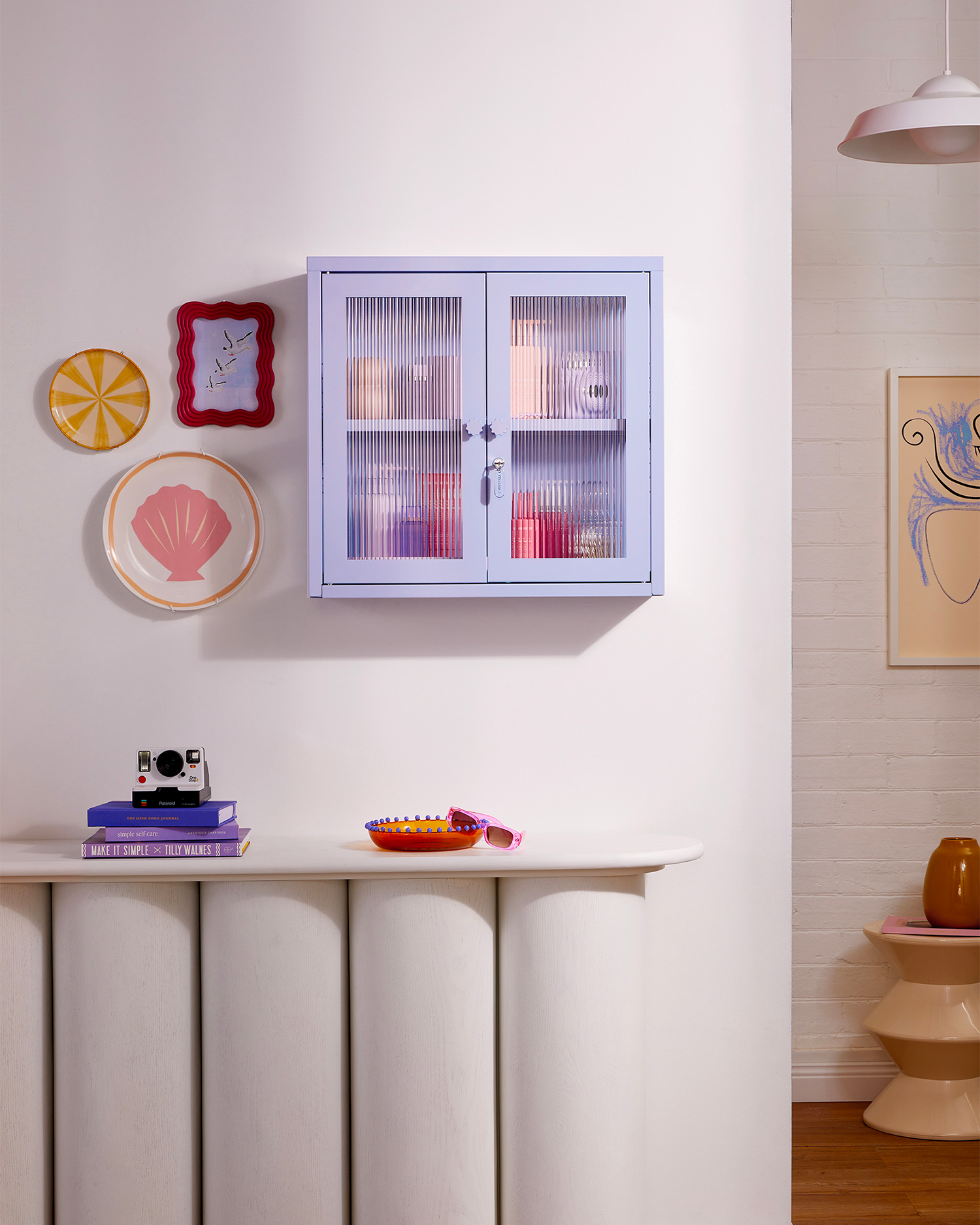 Vetrinetta da parete in metallo e vetro The Kit