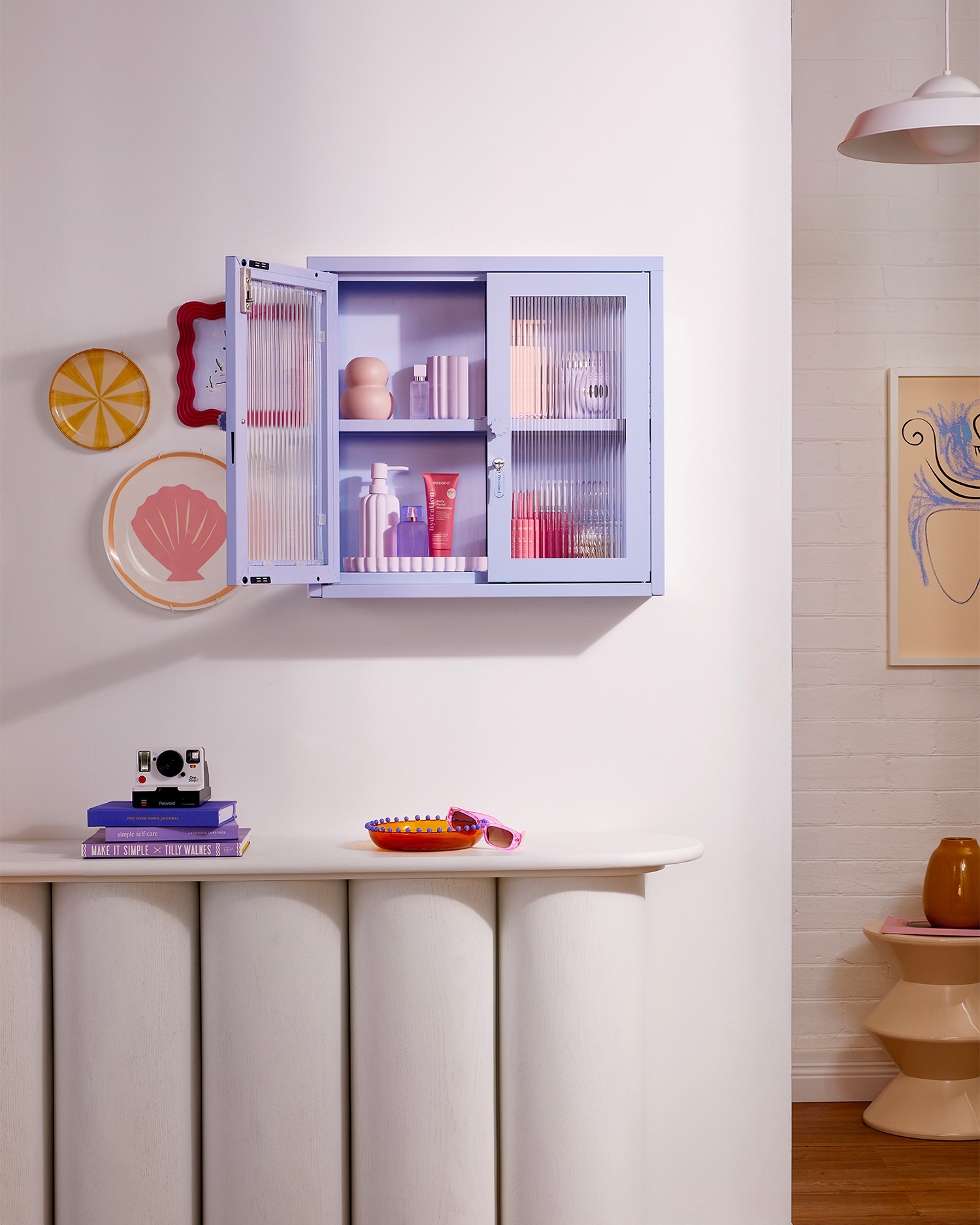 Vetrinetta da parete in metallo e vetro The Kit