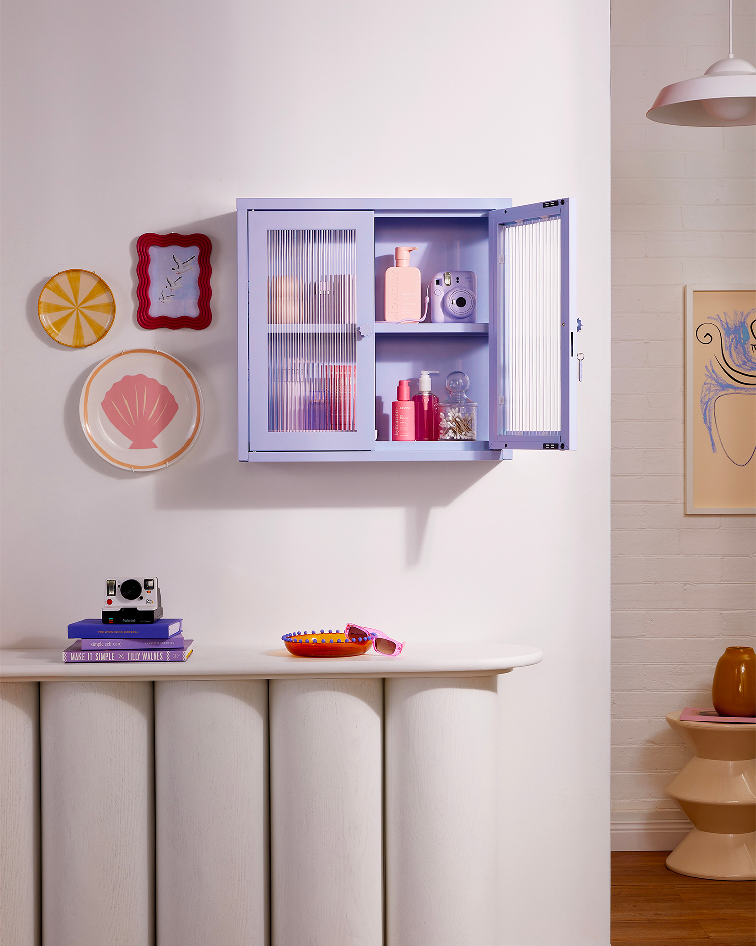 Vetrinetta da parete in metallo e vetro The Kit