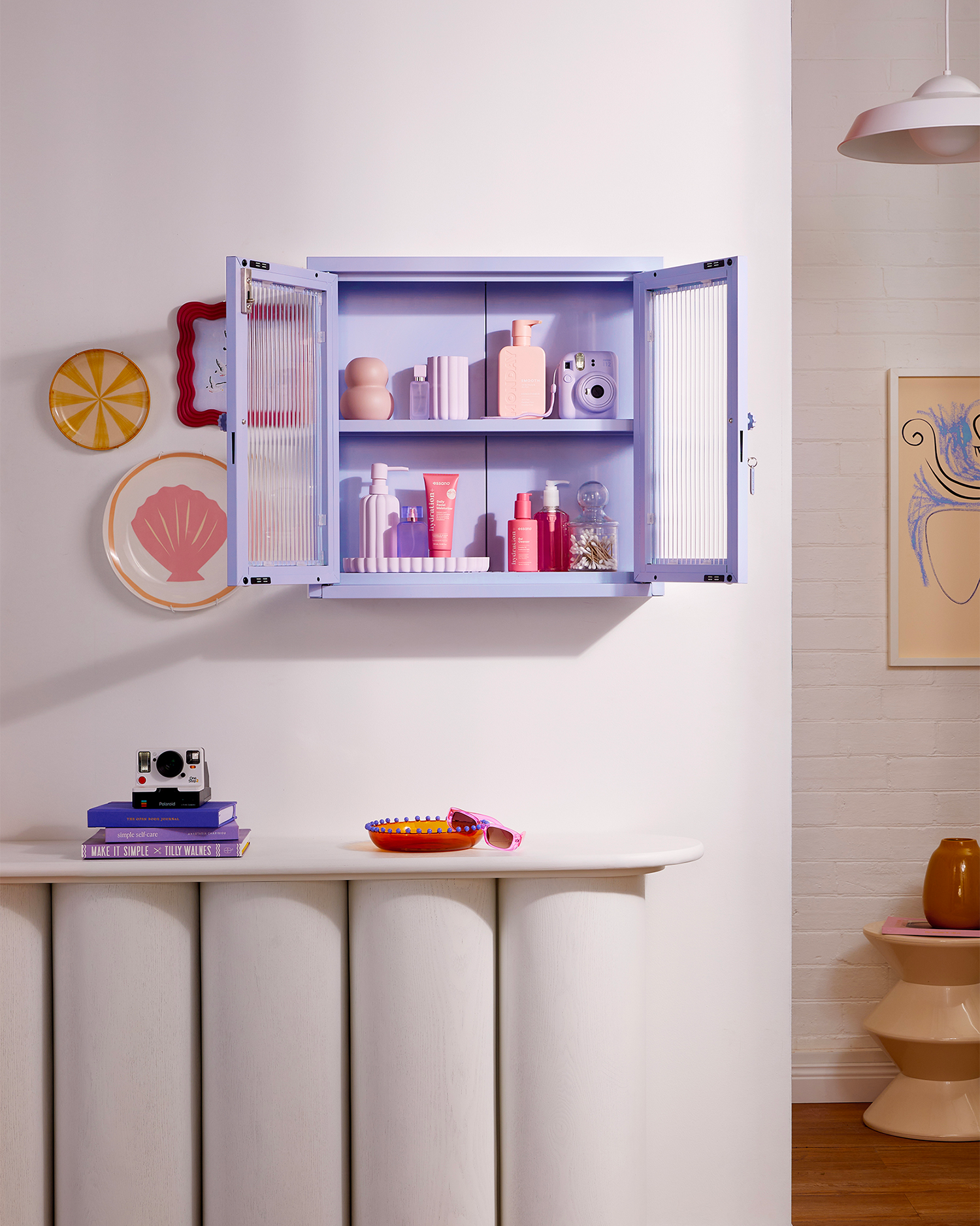 Vetrinetta da parete in metallo e vetro The Kit