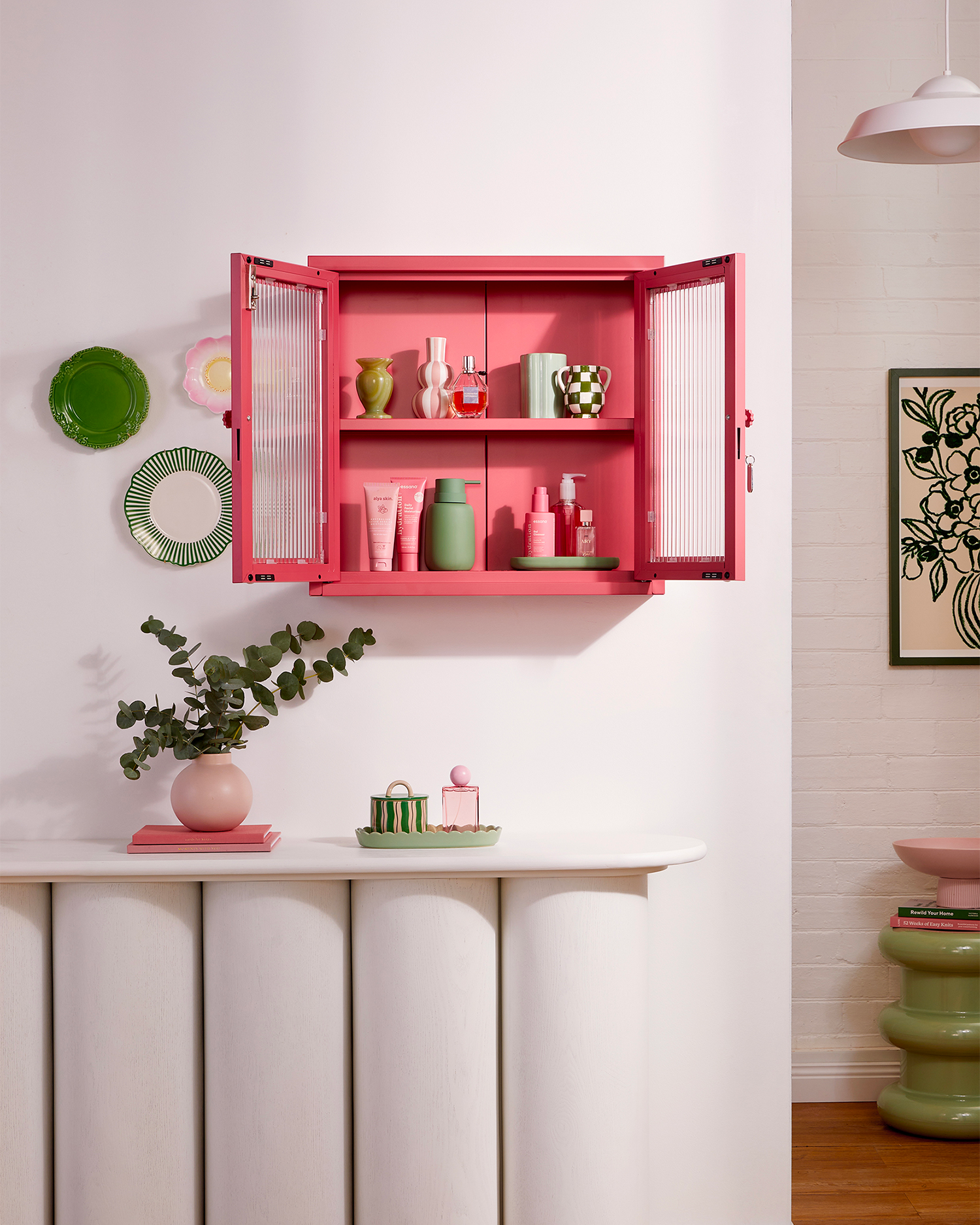 Vetrinetta da parete in metallo e vetro The Kit