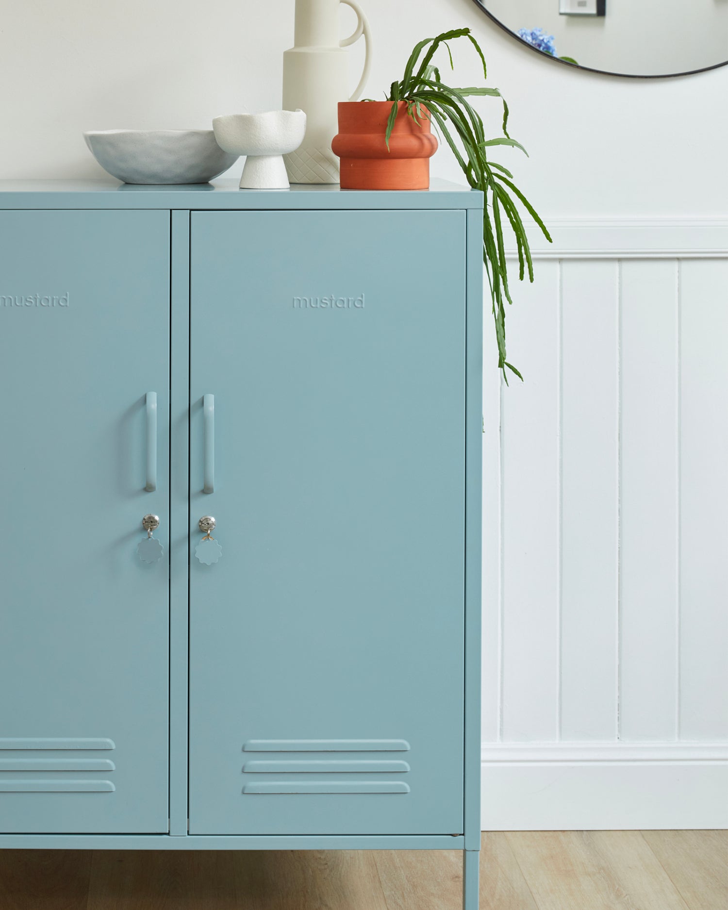 Credenza in metallo The Midi