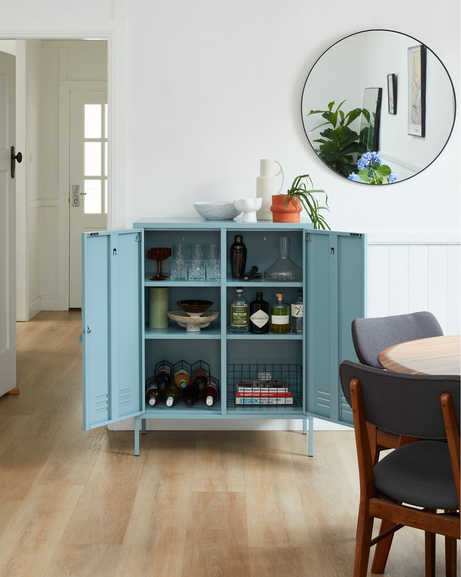 Credenza in metallo The Midi