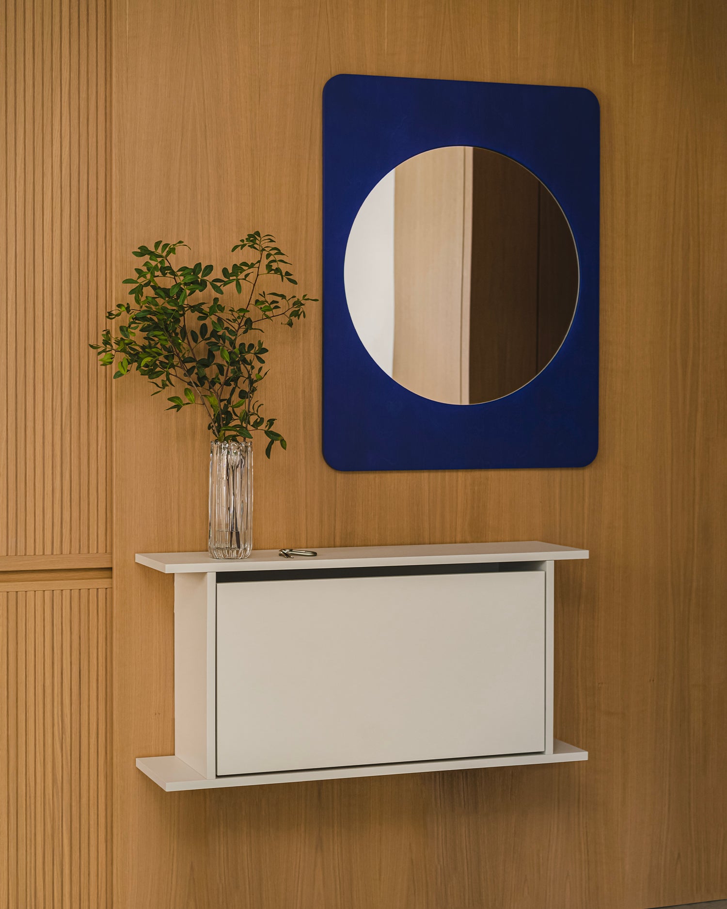 Specchio in legno Aku