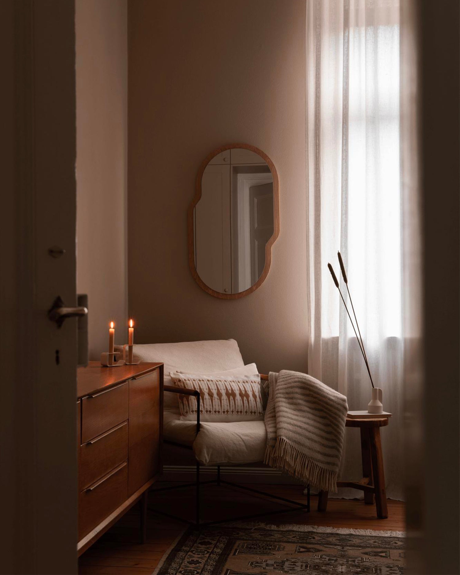 Specchio in legno Tafla