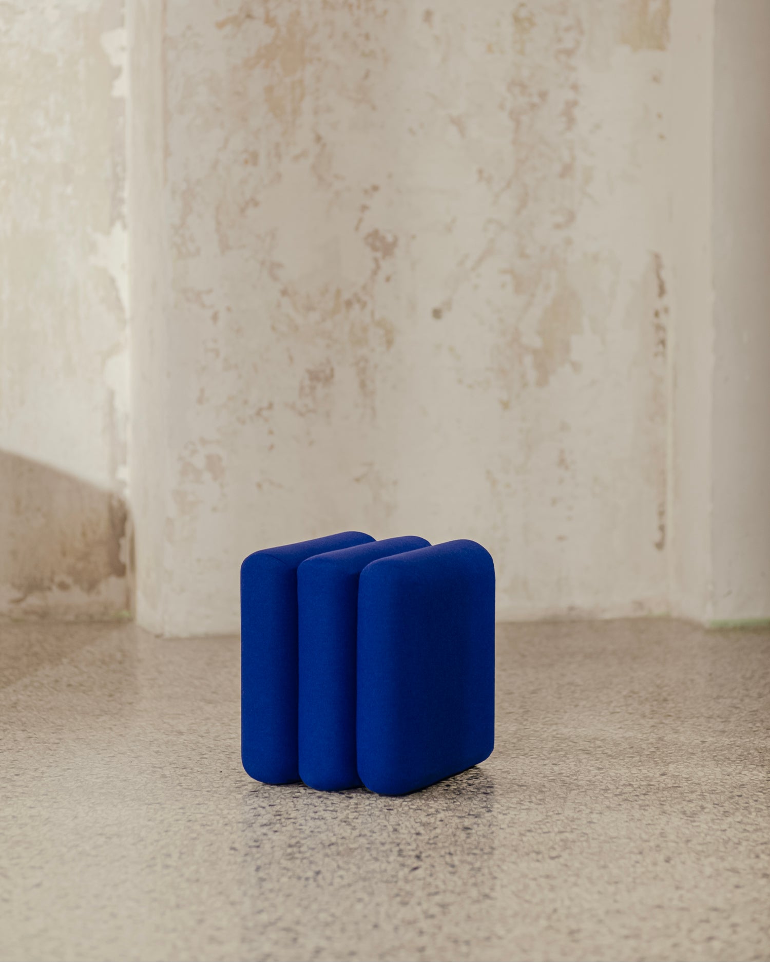 Pouf imbottito Radd, blu