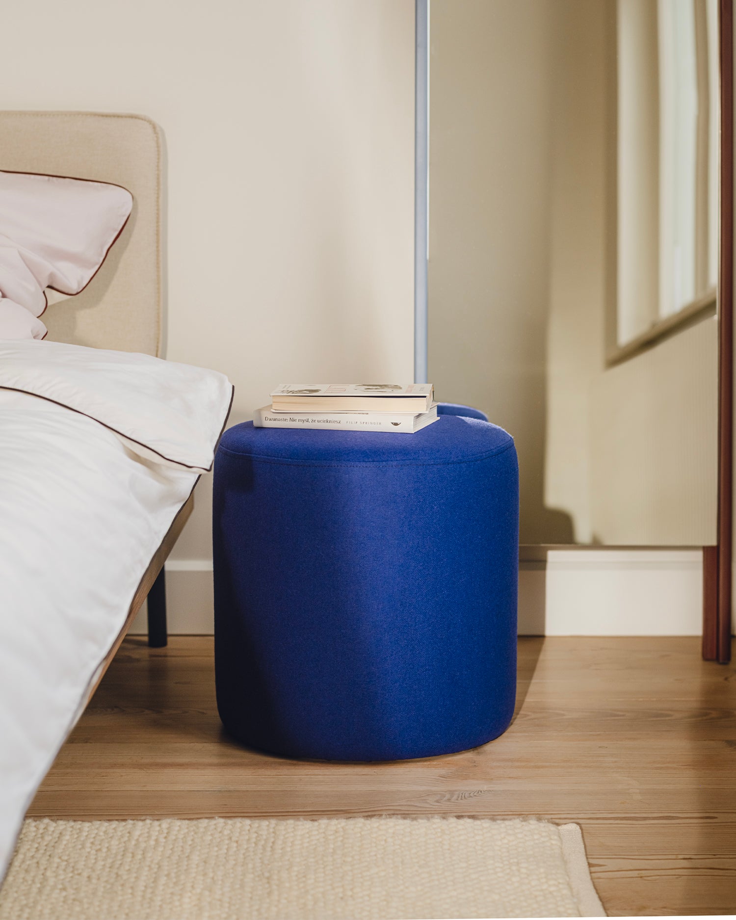 Pouf alto imbottito Folk, vari colori