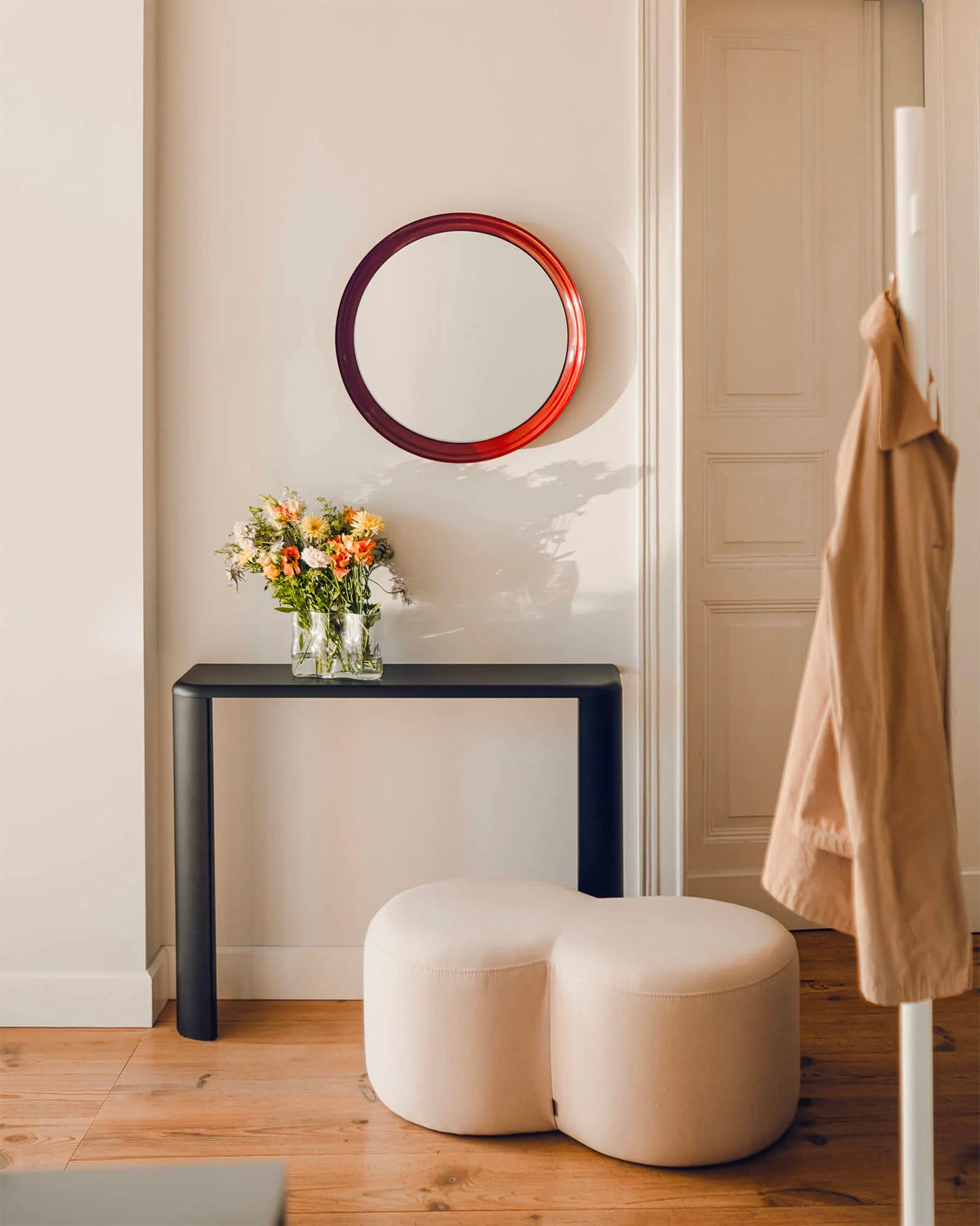 Consolle con gambe in acciaio Fli