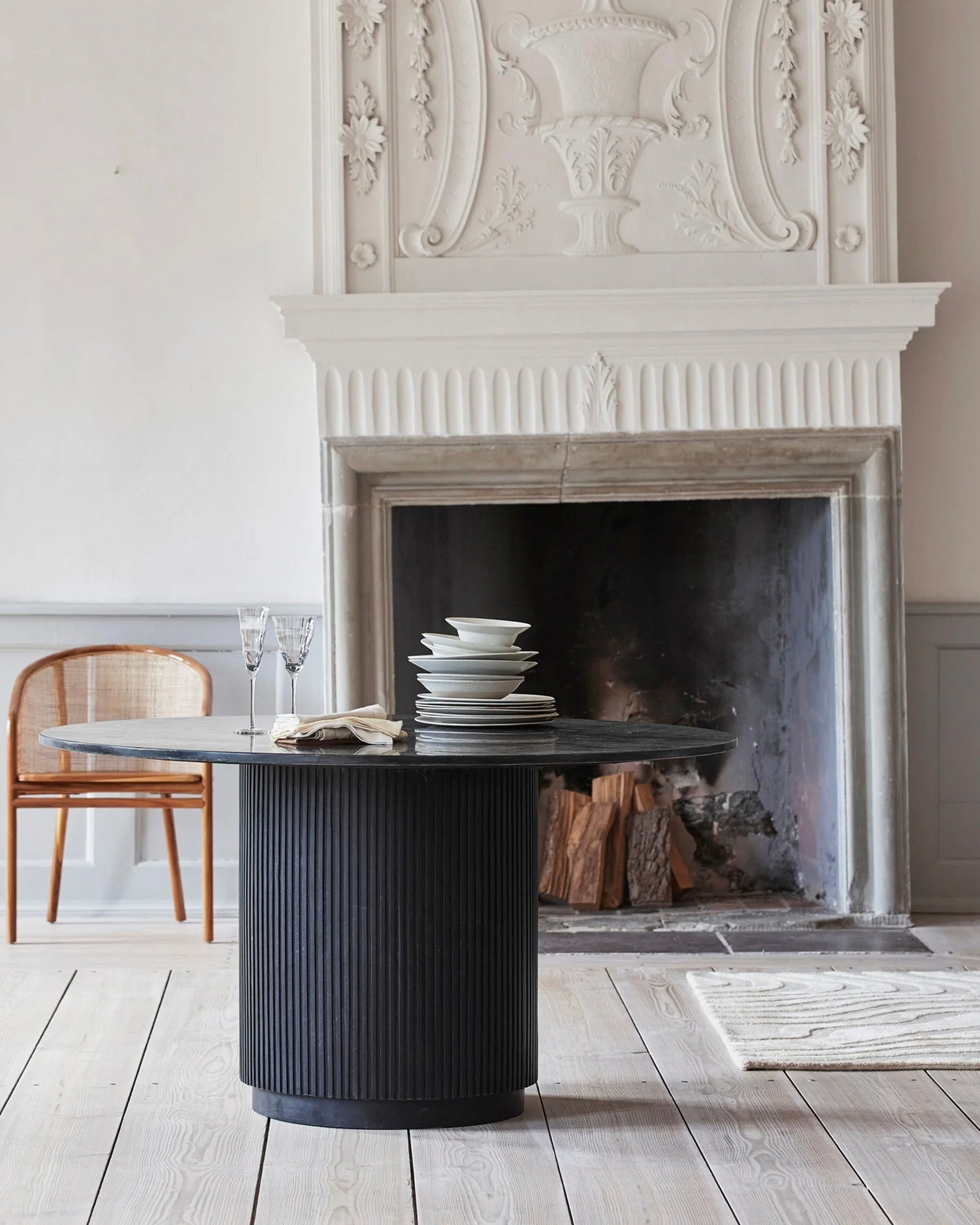 Tavolo da pranzo rotondo in marmo e legno Erie