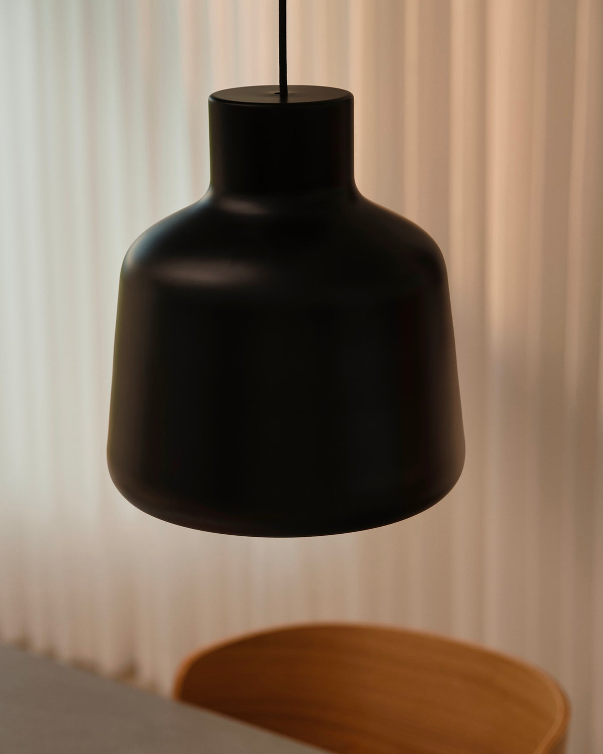 Lampada a sospensione in metallo Louella