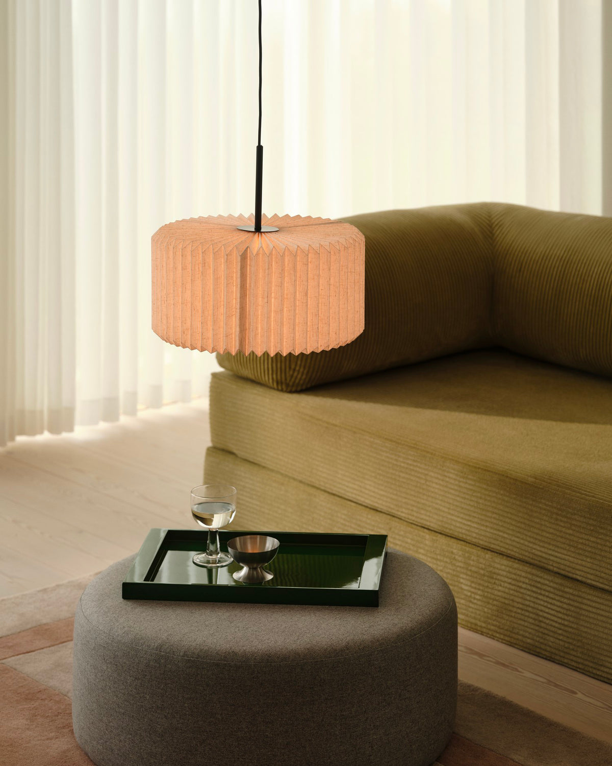Lampada a sospensione in tessuto plissettato Vivienne