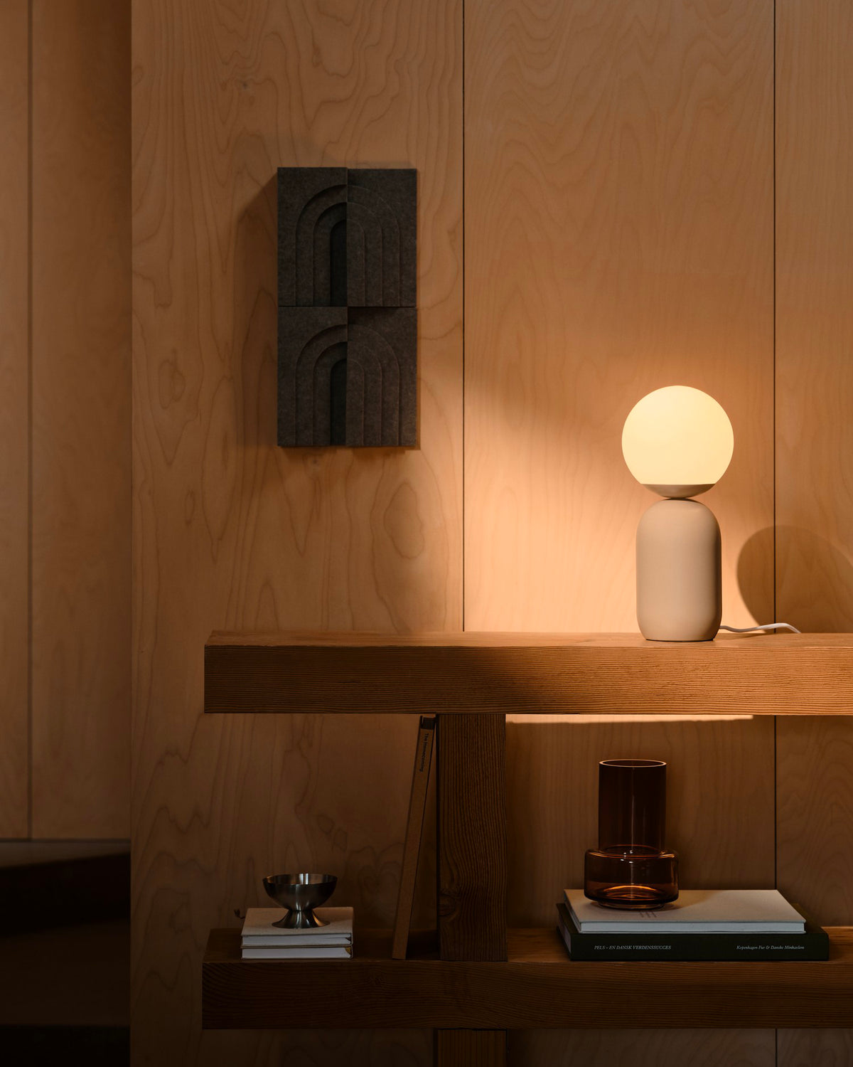 Lampada da tavolo in metallo e vetro Notti