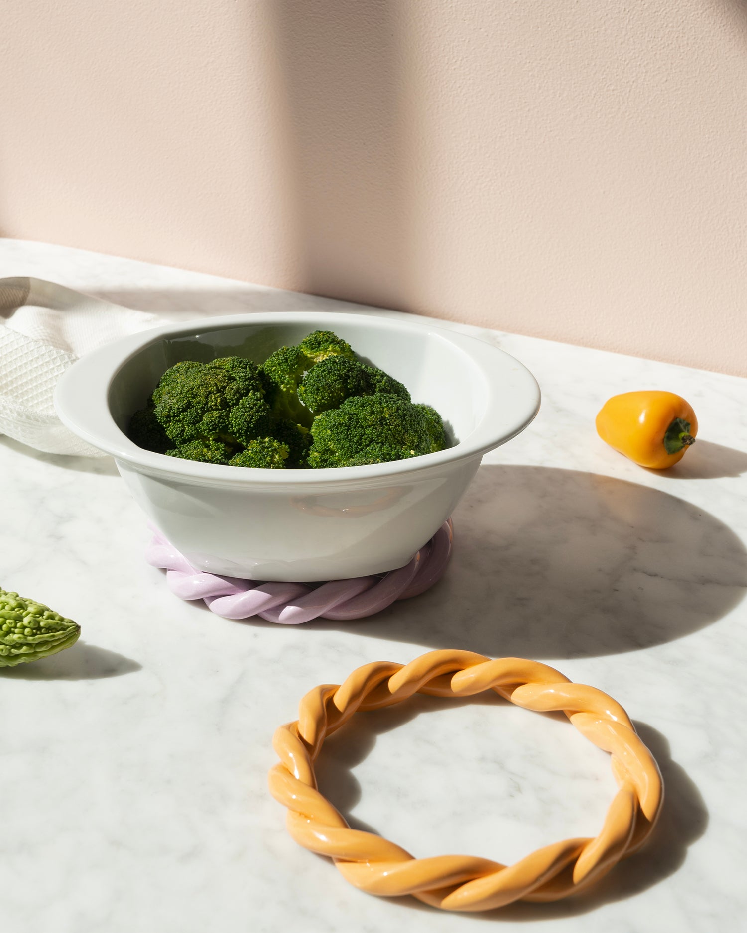 Sottopentola fatto a mano in ceramica Sicilia