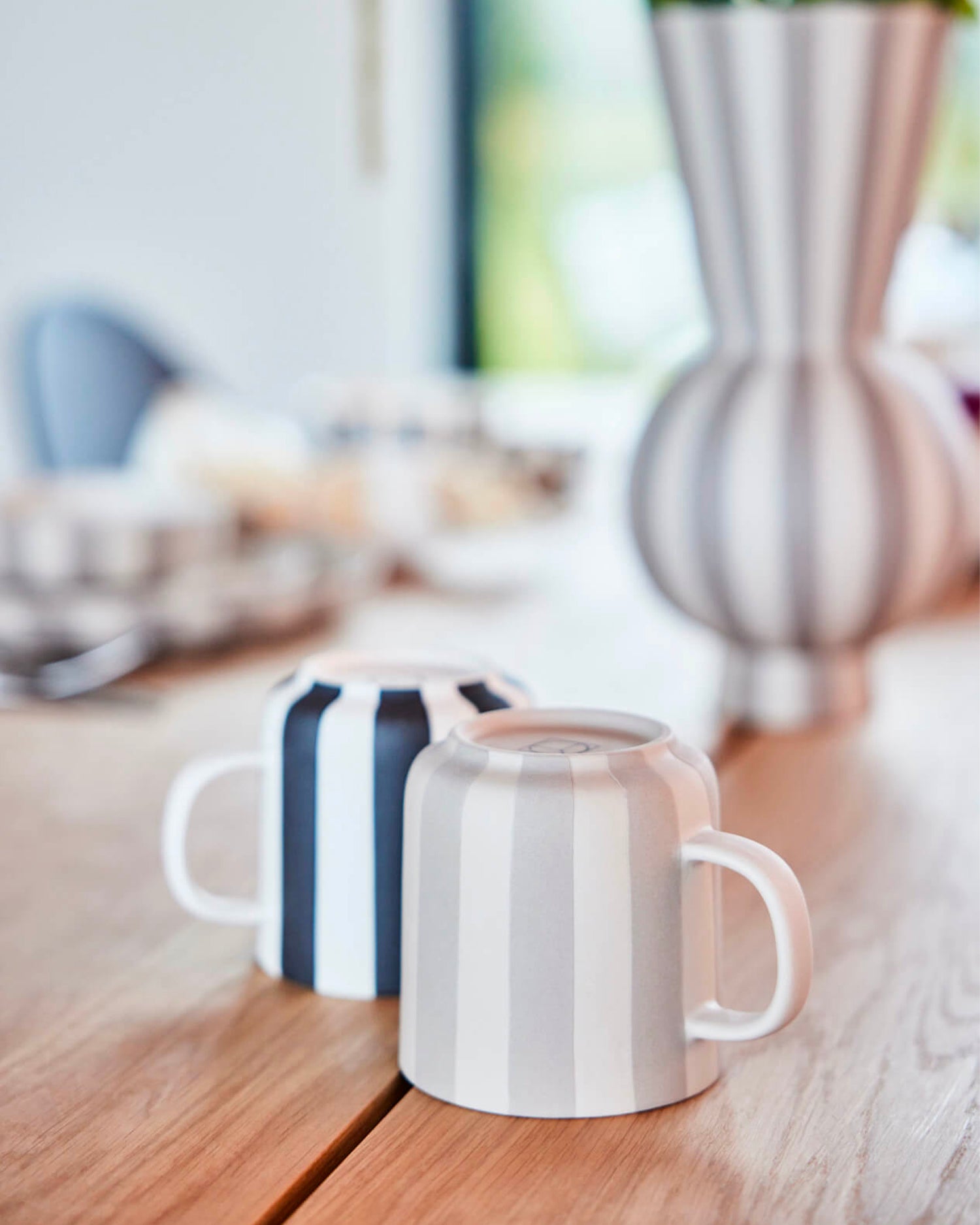 Tazza in grès realizzata a mano Toppu