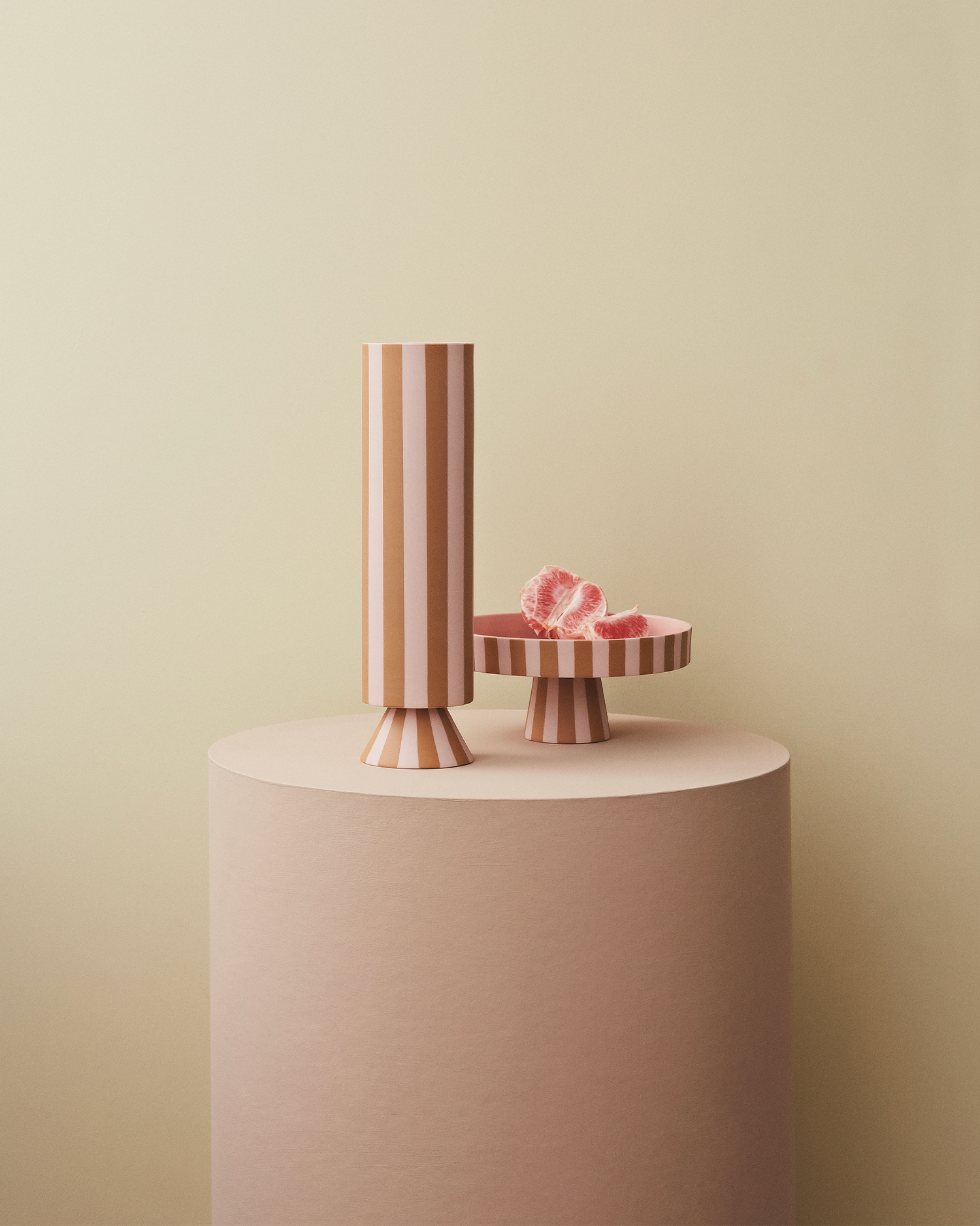 Vaso in ceramica realizzato a mano Toppu, rosa