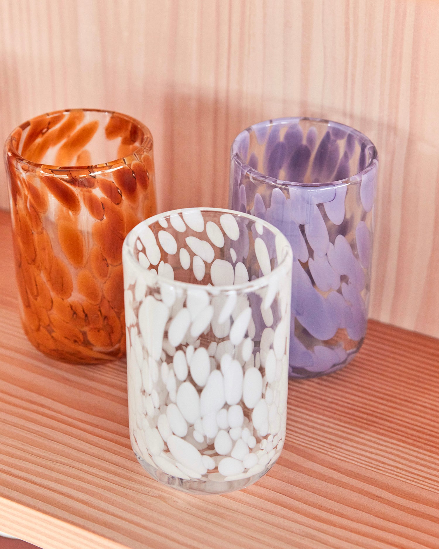 Set 2 bicchieri in vetro con pois realizzati a mano Jali