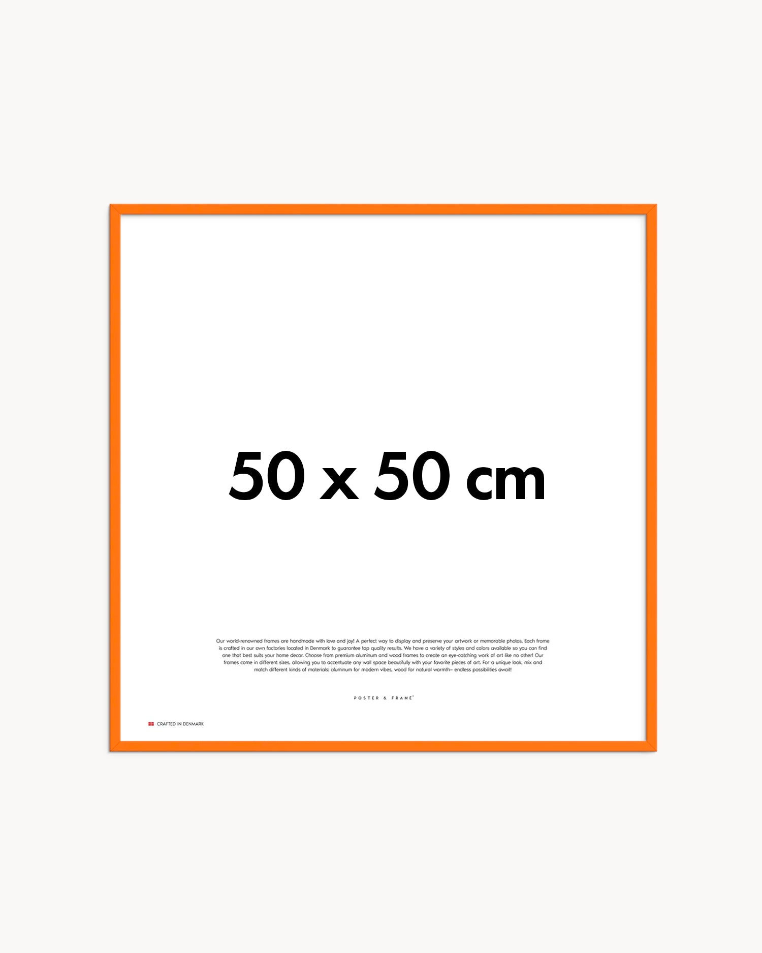 Cornice fatta a mano in legno arancione