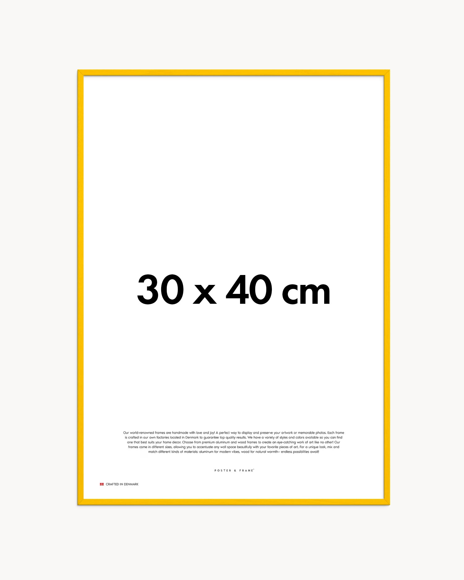 Cornice fatta a mano in legno giallo