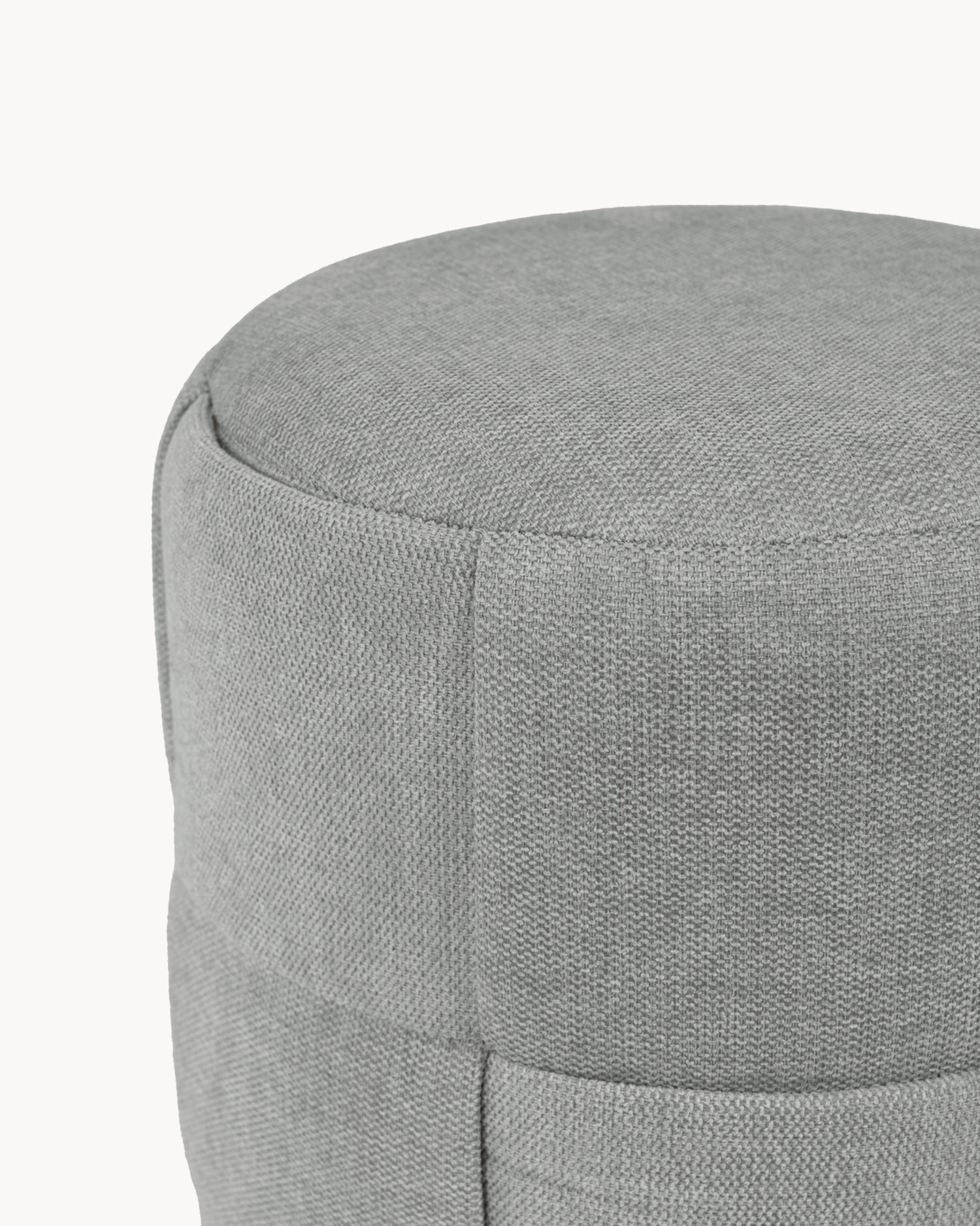 Pouf rotondo imbottito Elias