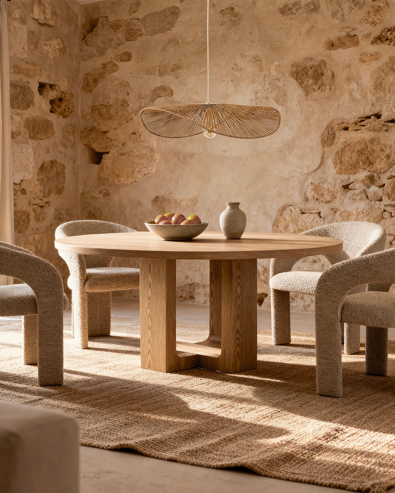 Tavolo da pranzo rotondo in legno Maxine