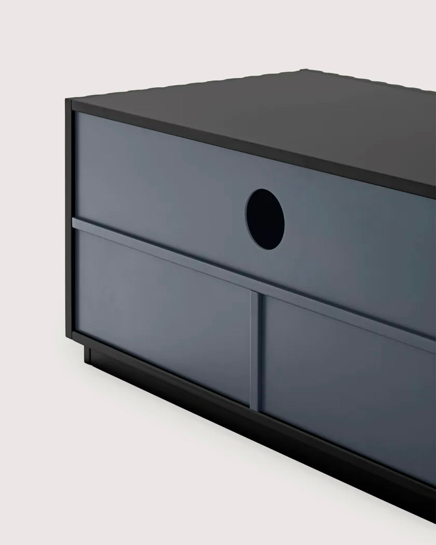 Mobile TV con ante scanalate Doric - Mdf