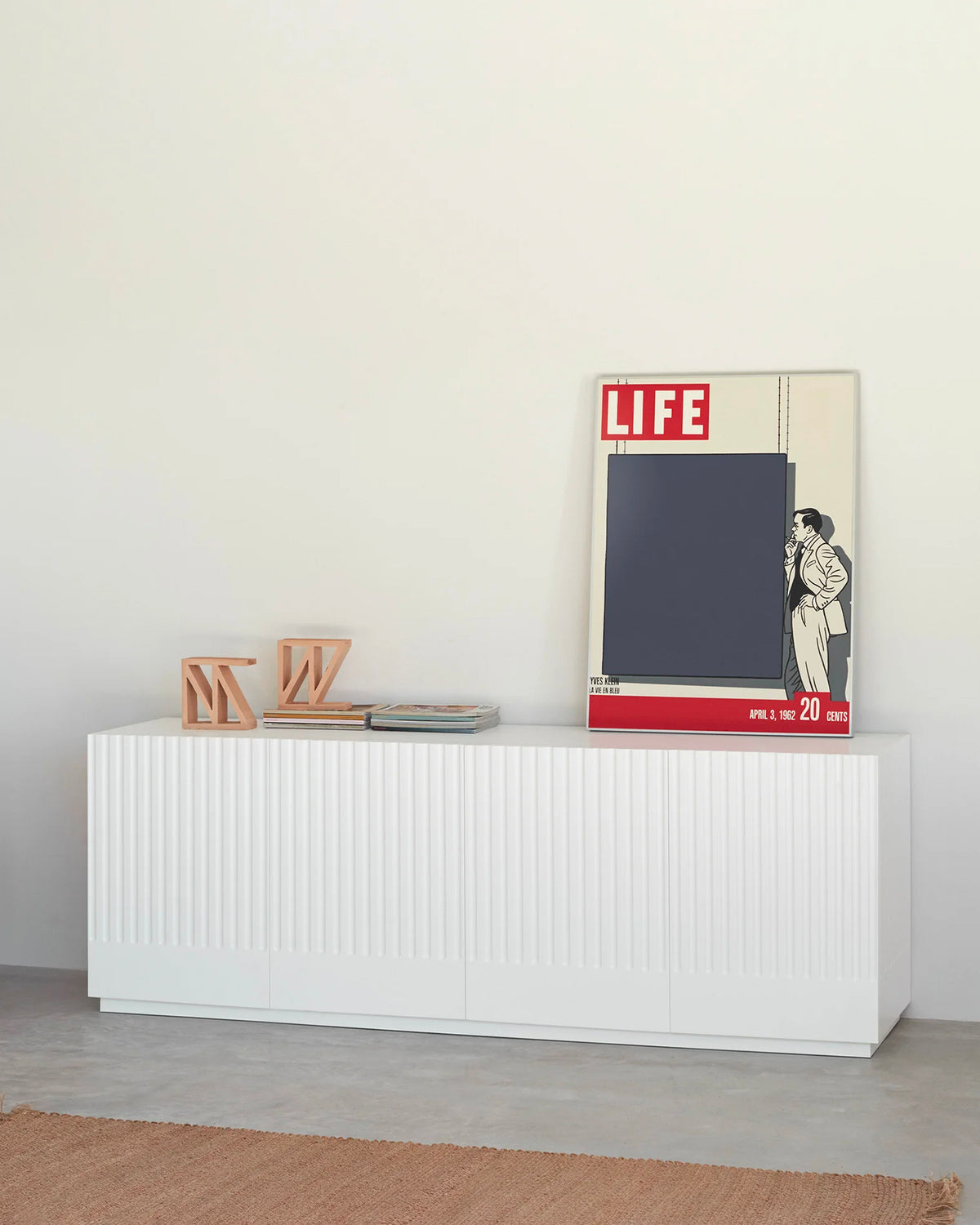 Credenza grande con ante scanalate Doric