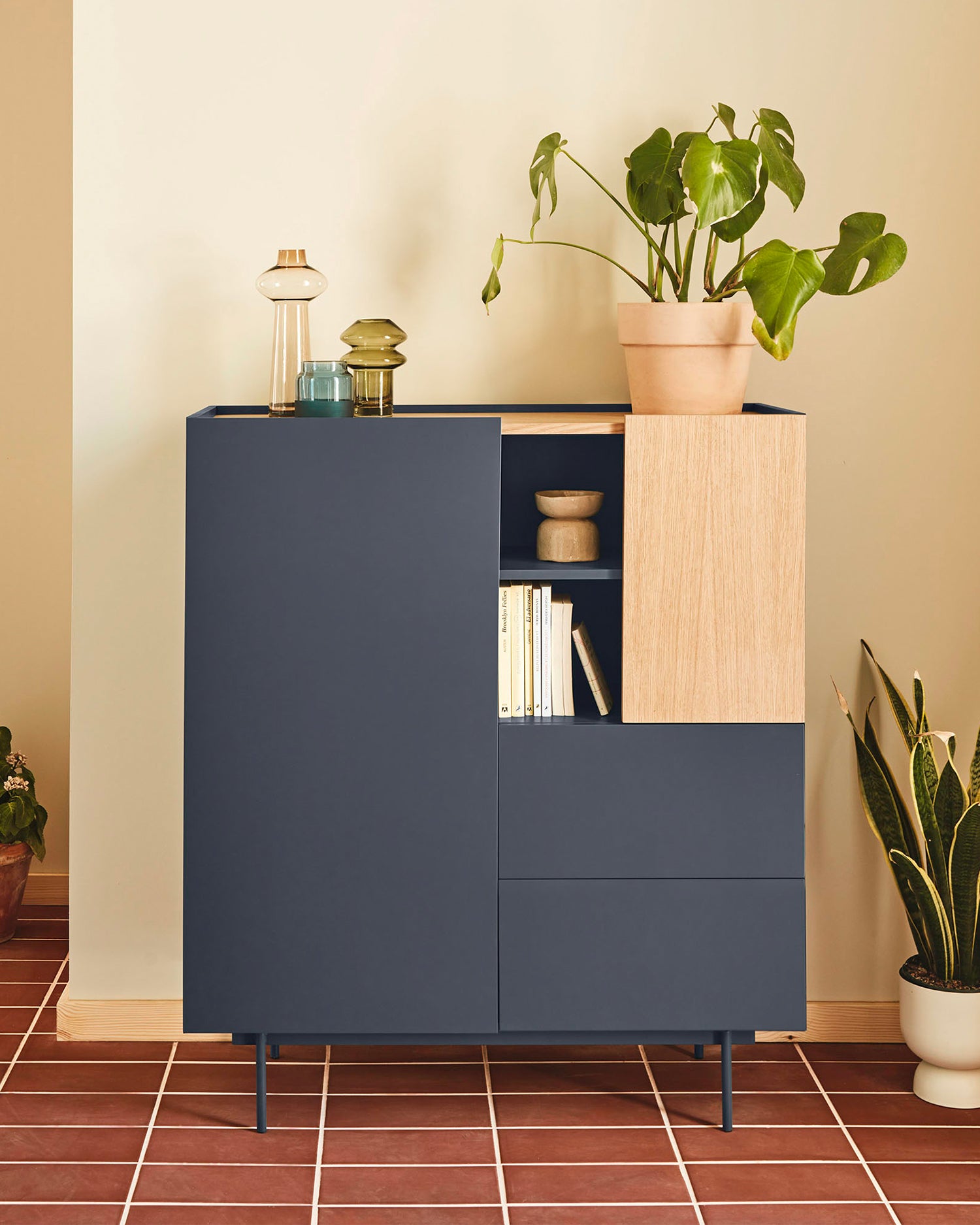 Credenza alta Otto