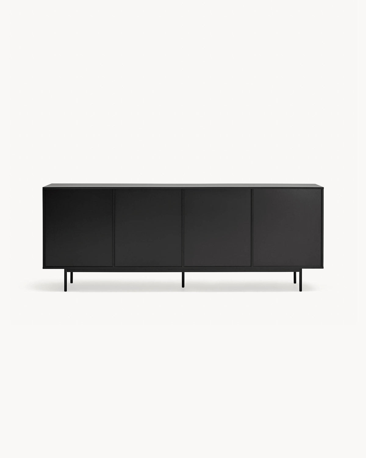 Credenza grande con frontali a rilievo Sierra