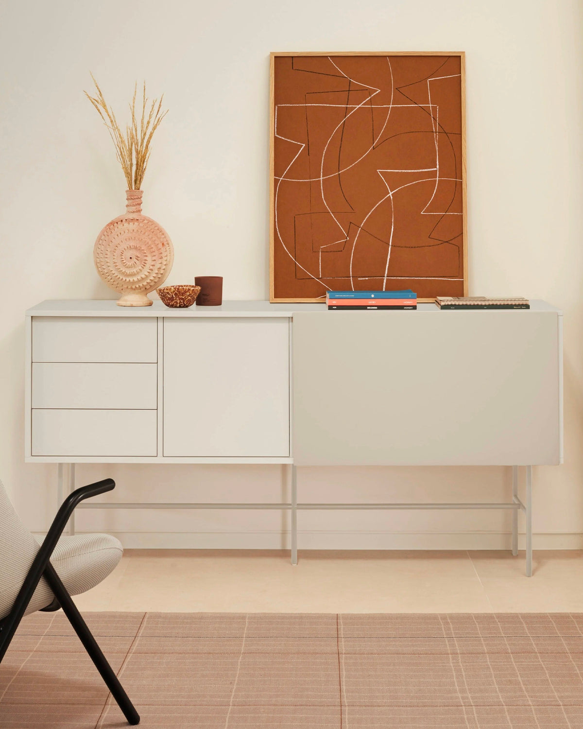 Credenza grande con anta scorrevole Nube