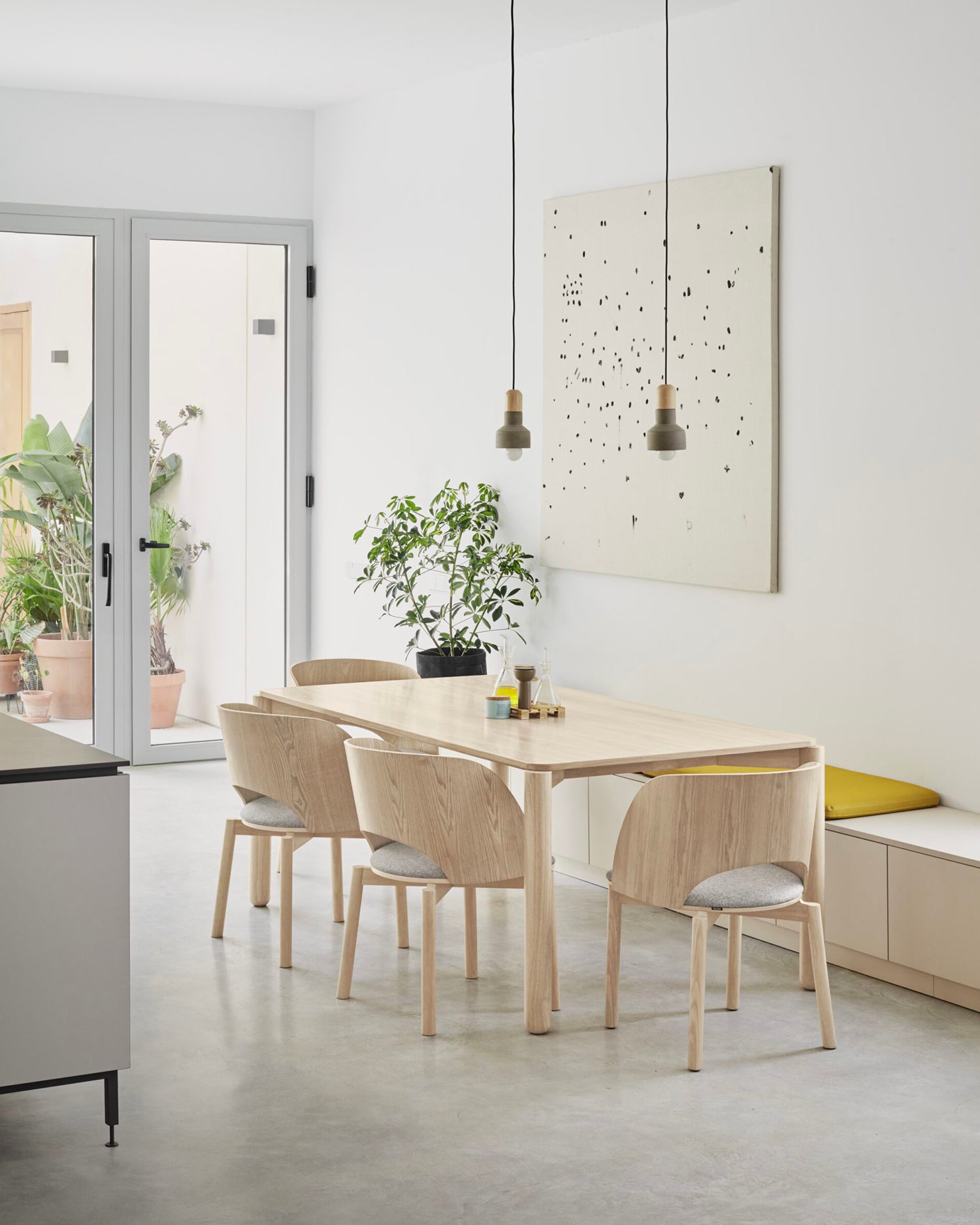 Tavolo da pranzo in legno Atlas