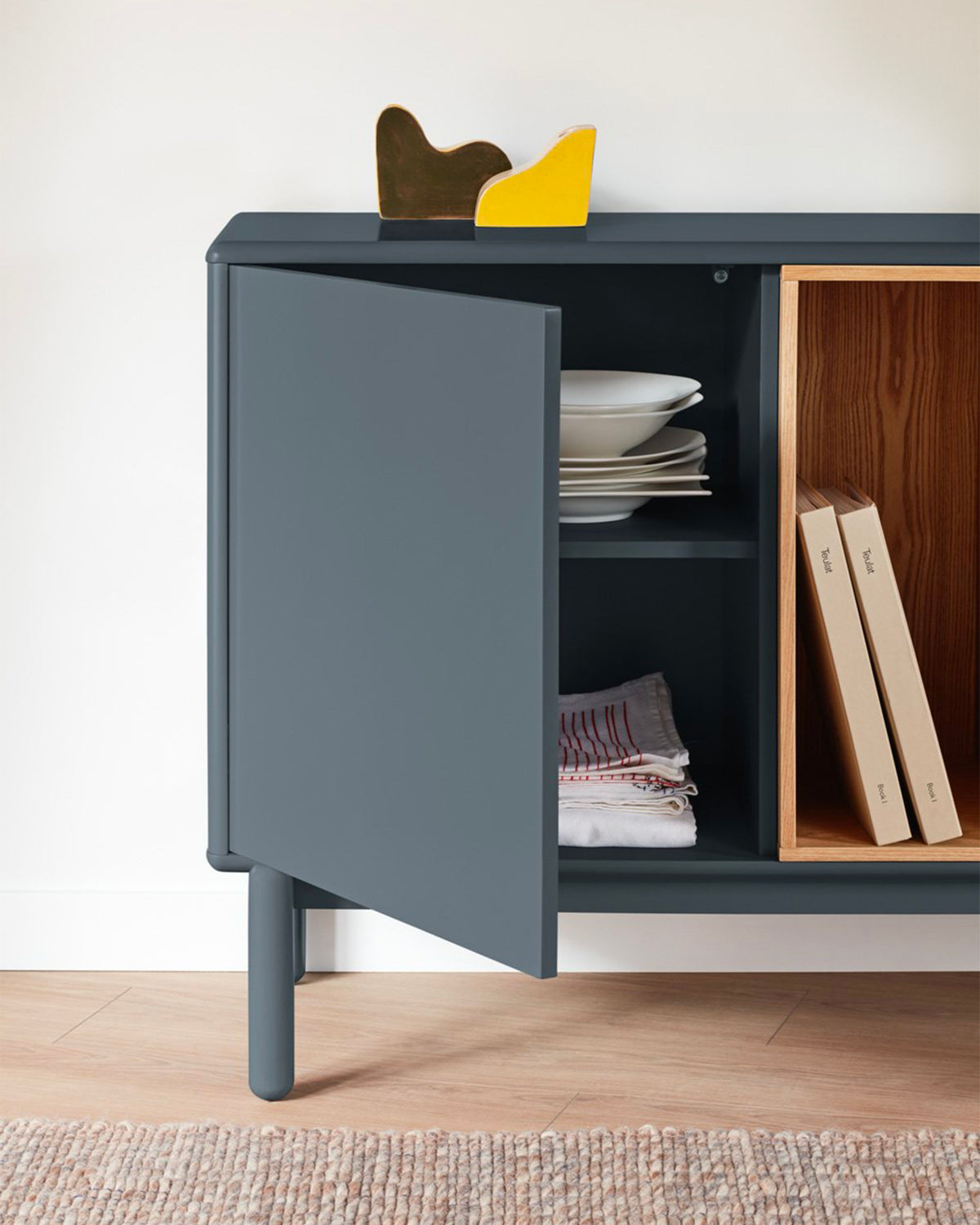 Credenza media Corvo