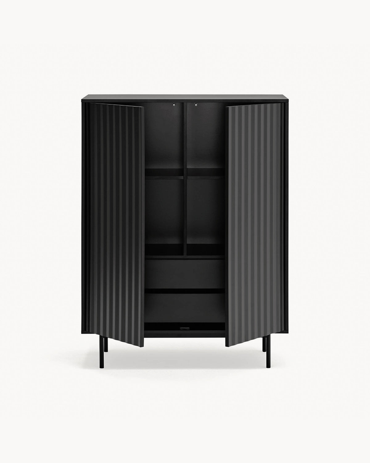Credenza alta con frontali a rilievo Sierra