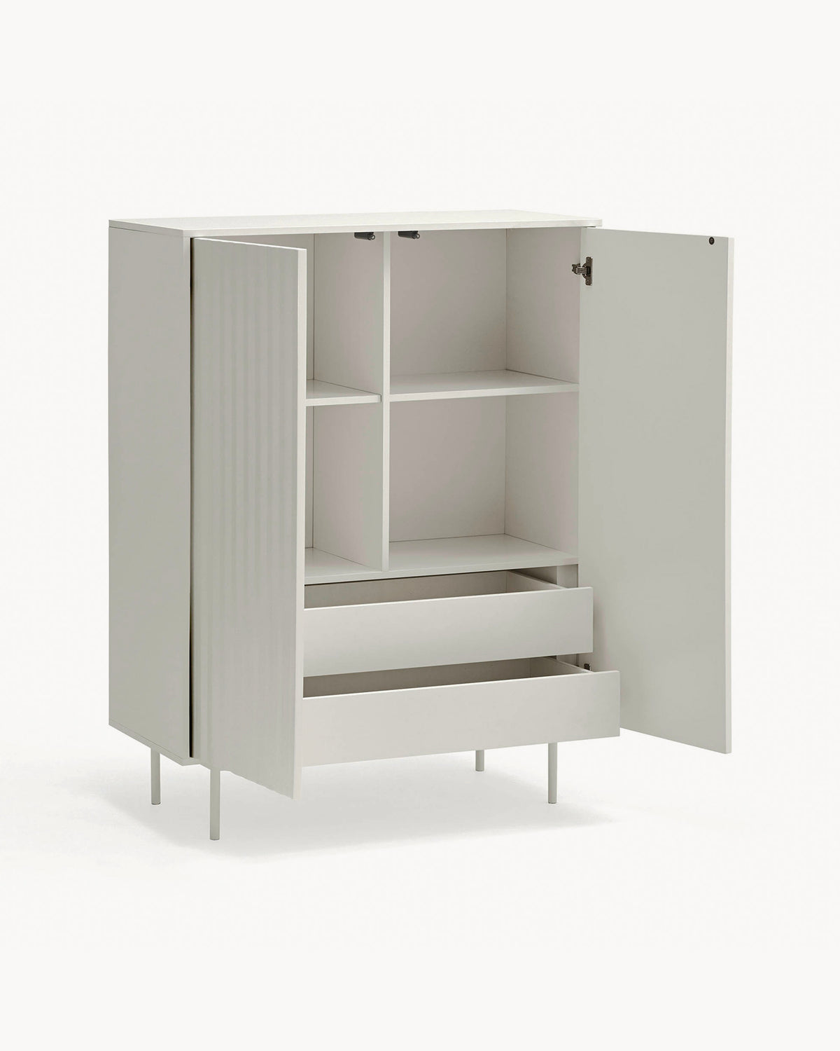 Credenza alta con frontali a rilievo Sierra