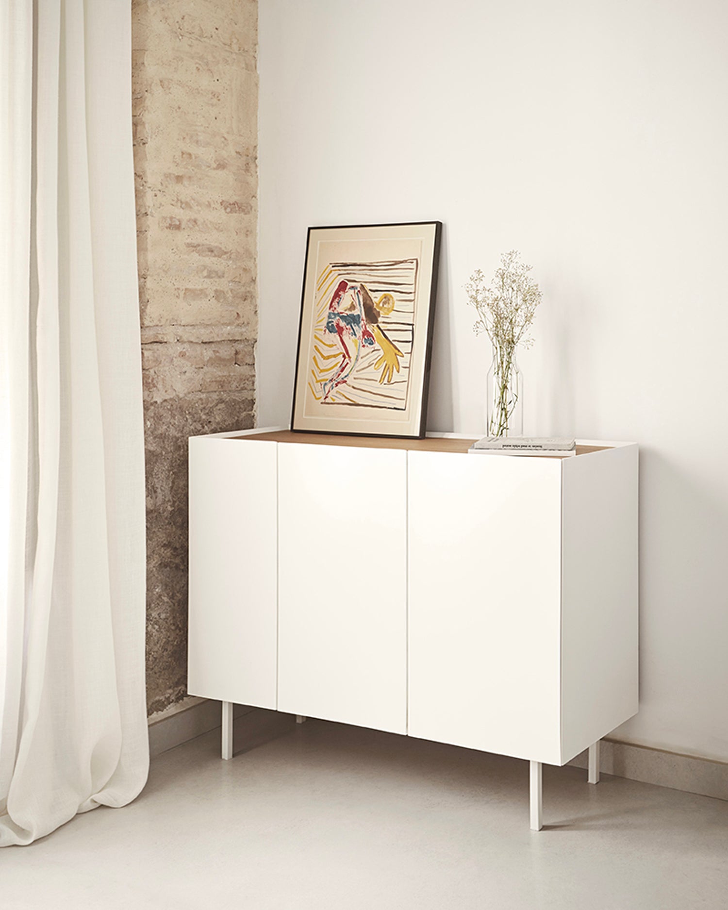 Credenza con piano in rovere Arista