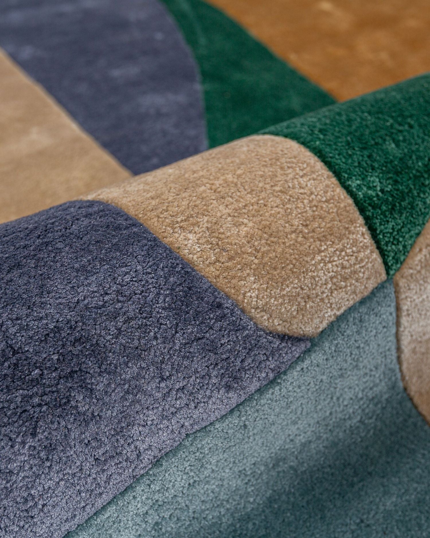 Tappeto in viscosa Polaris