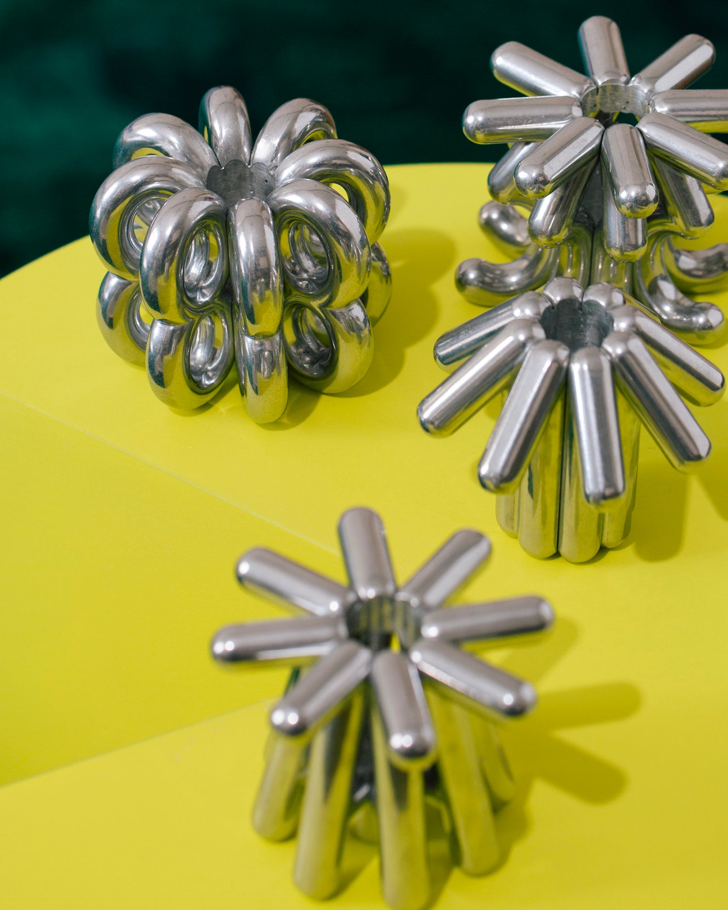 Portacandele in alluminio Digit Seven