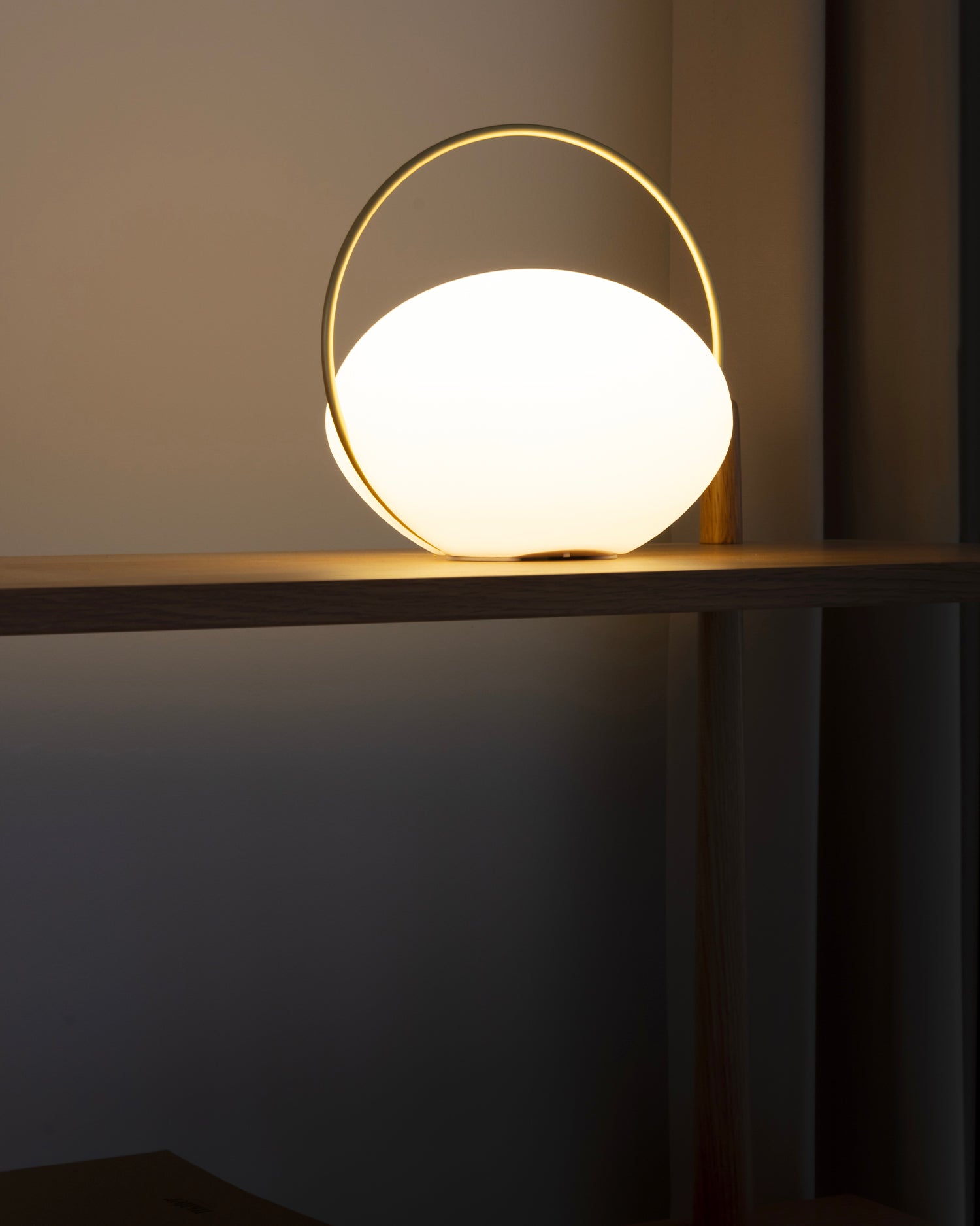 Lampada portatile Orbit - Metallo/Plastica