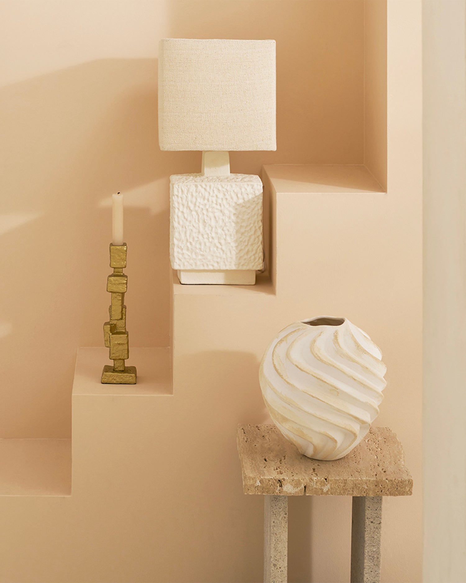 Vaso in ceramica Ribbed