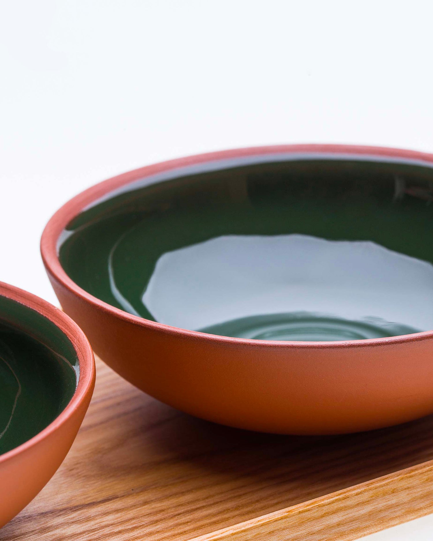 Set 3 bowl in terracotta con vassoio, verde bosco