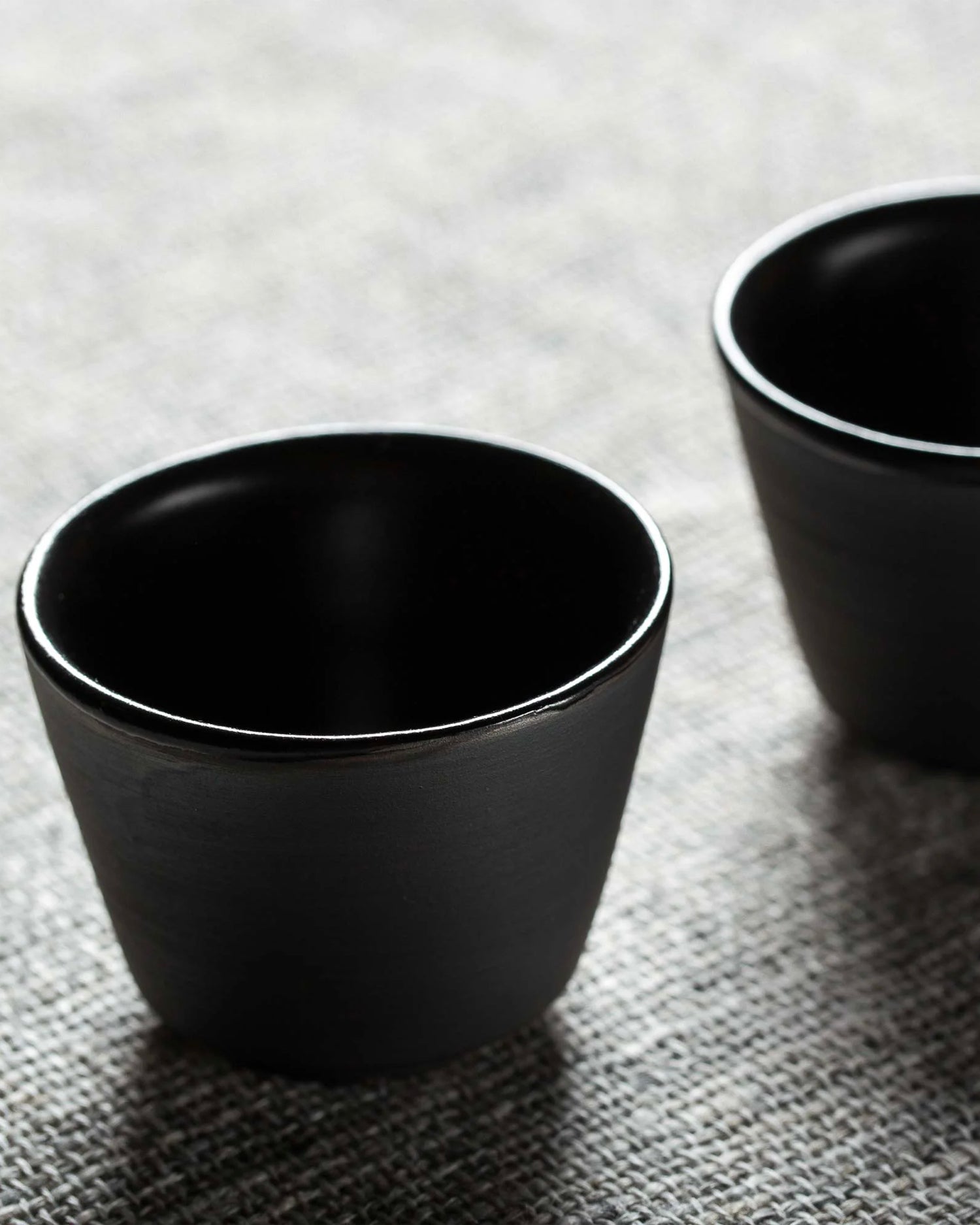 Set 4 tazzine in terracotta nera Eclipse