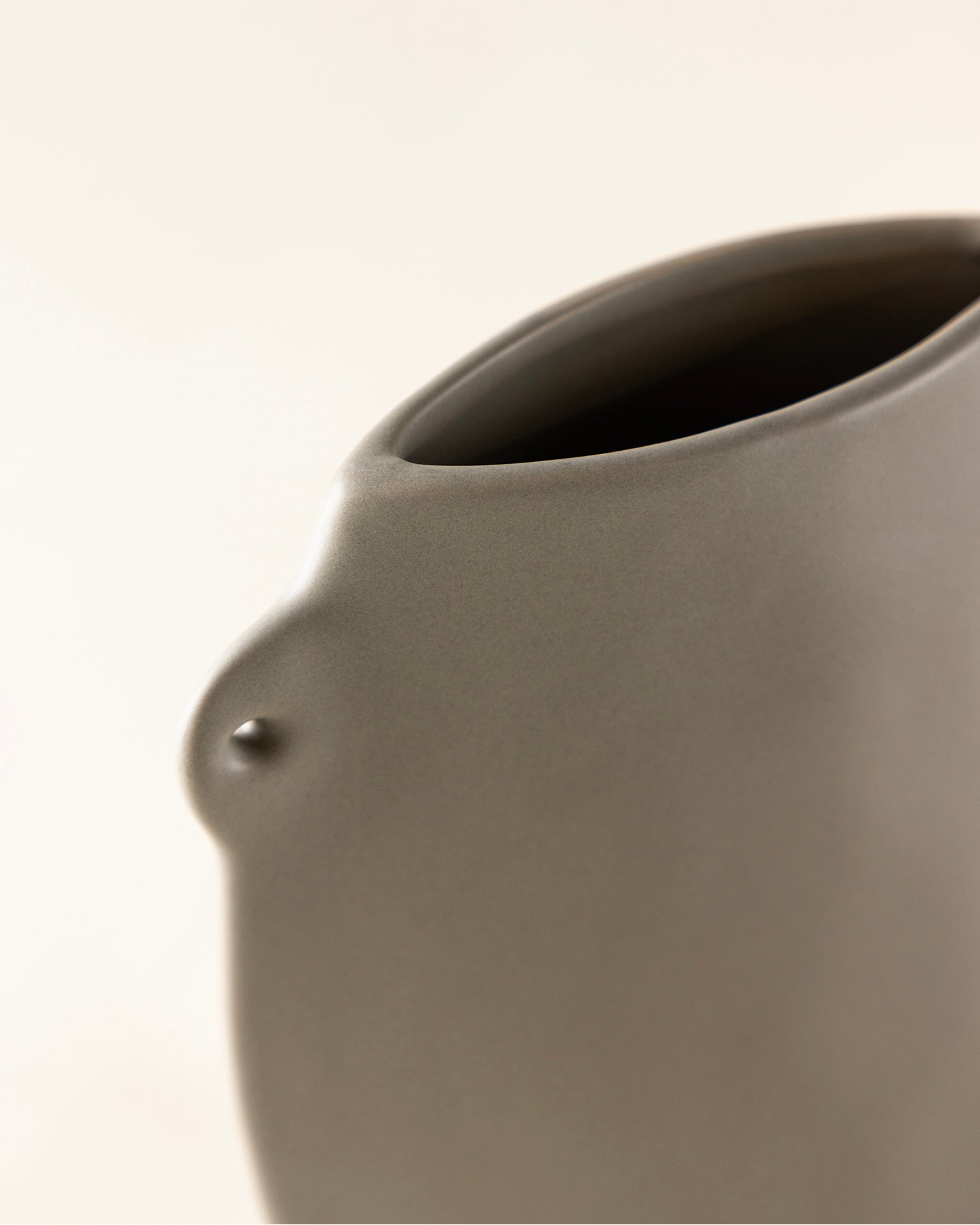 Vaso in gres Hie