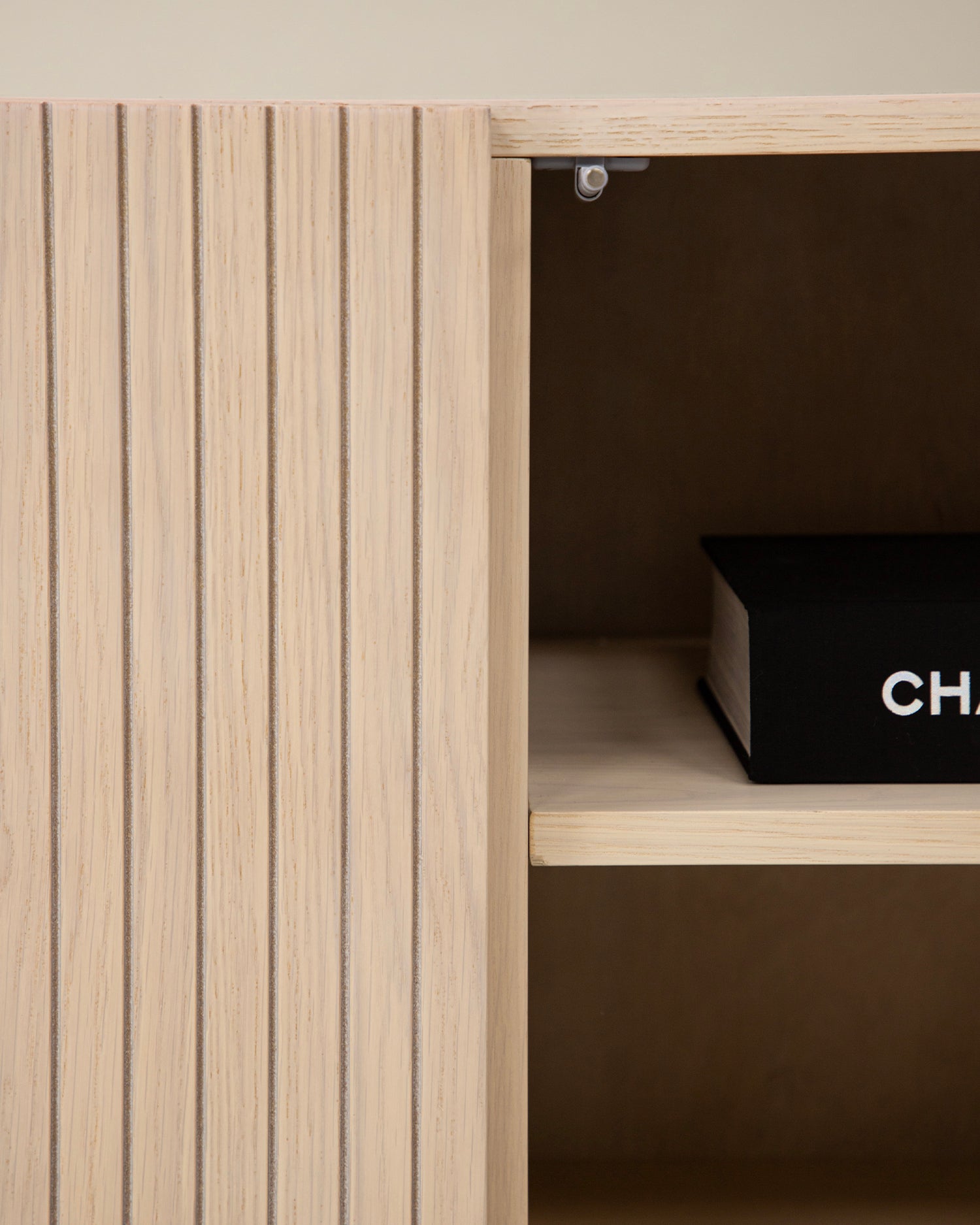 Credenza in legno Björkön naturale