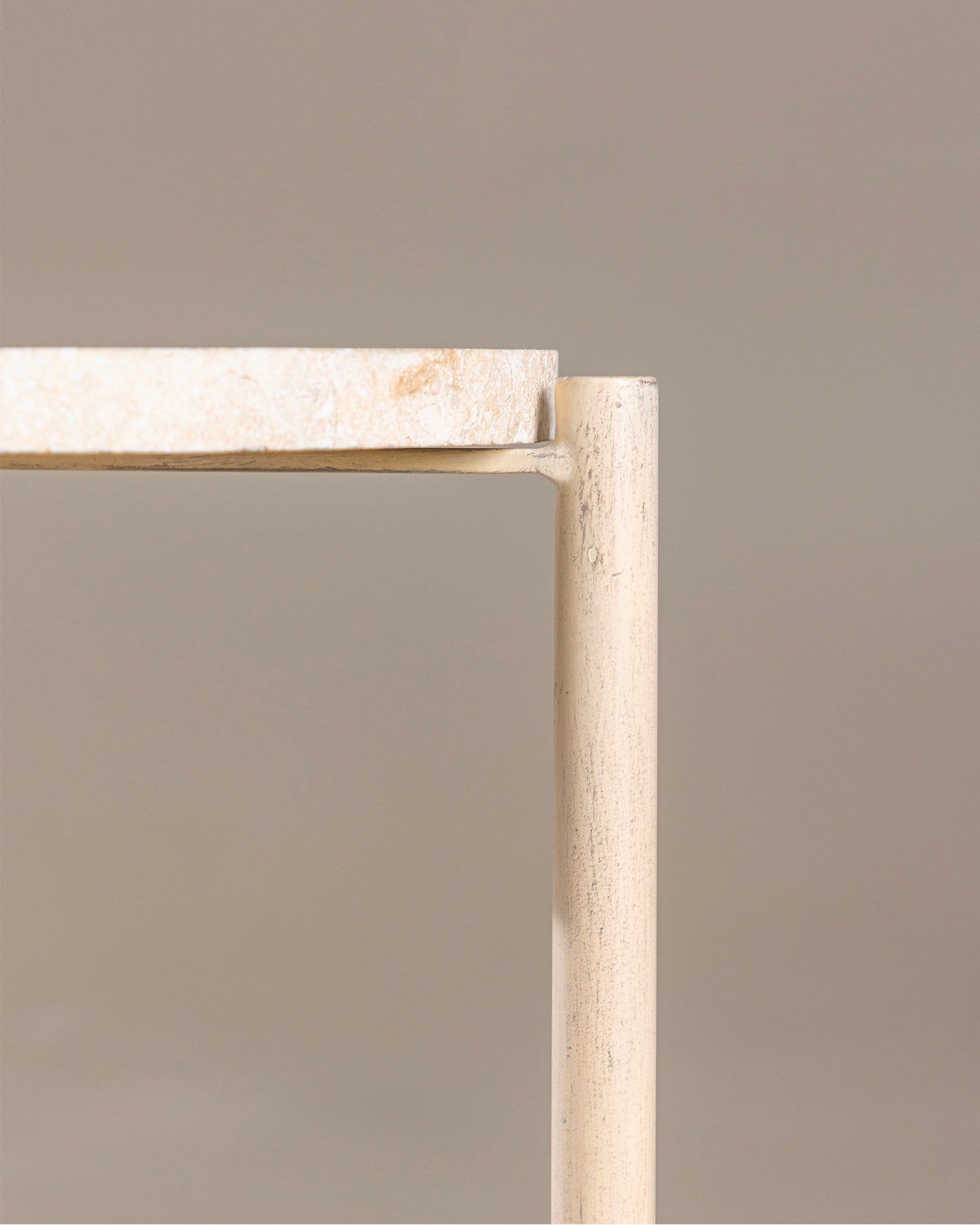 Tavolino rotondo in pietra Sandhamn